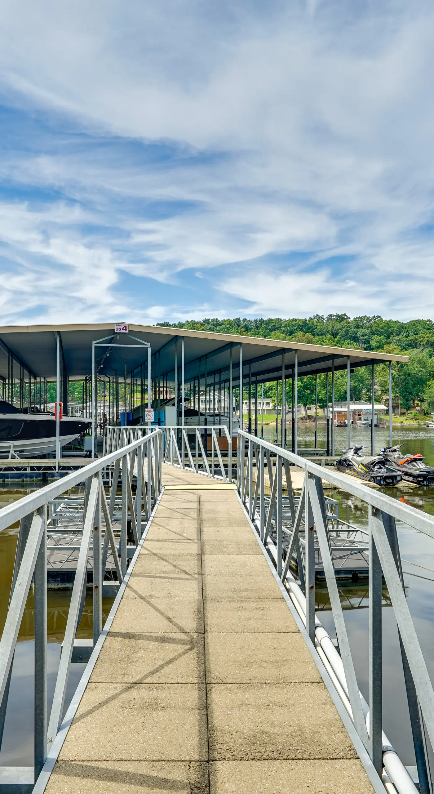 Osage Beach Condo | Pools, Boatslip and Pickleball