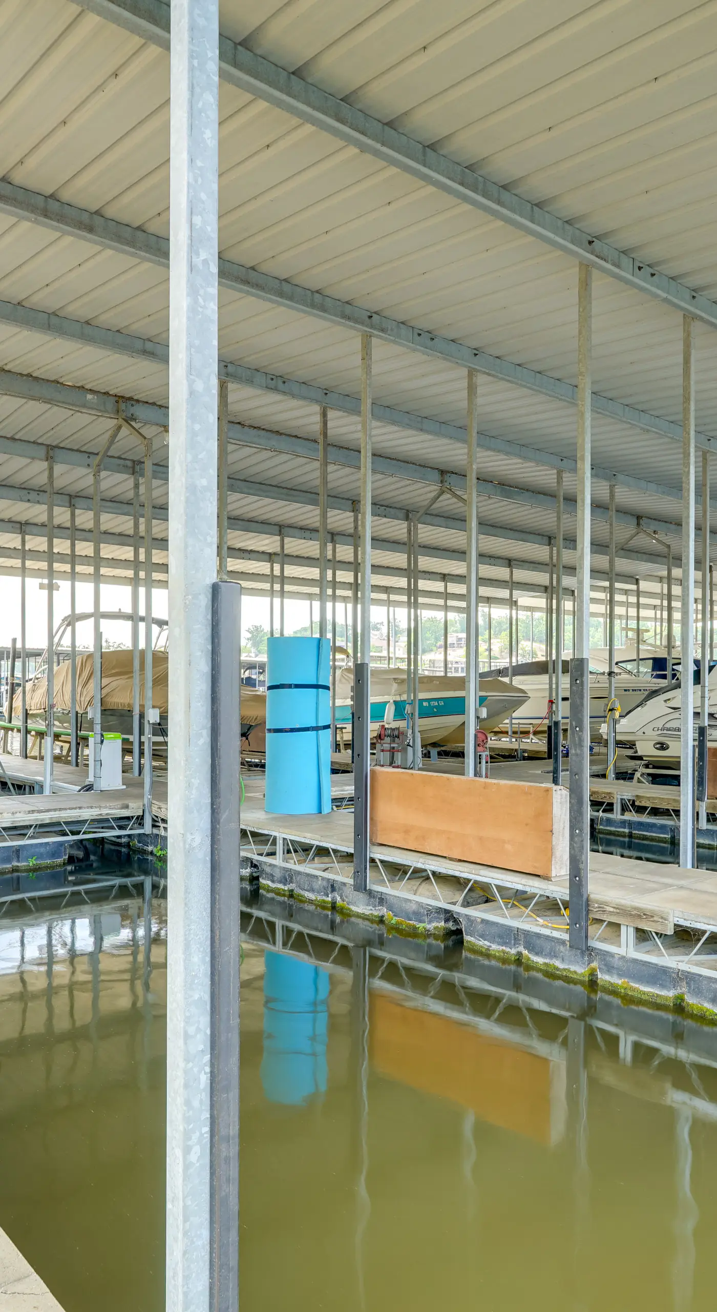 Osage Beach Condo | Pools, Boatslip and Pickleball