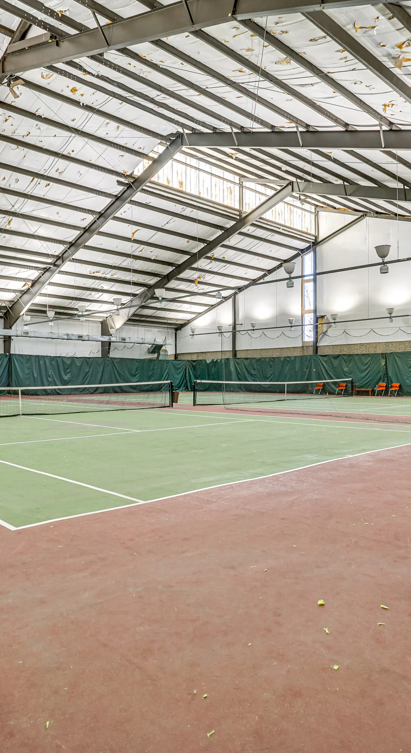 Osage Beach Condo | Pools, Boatslip and Pickleball