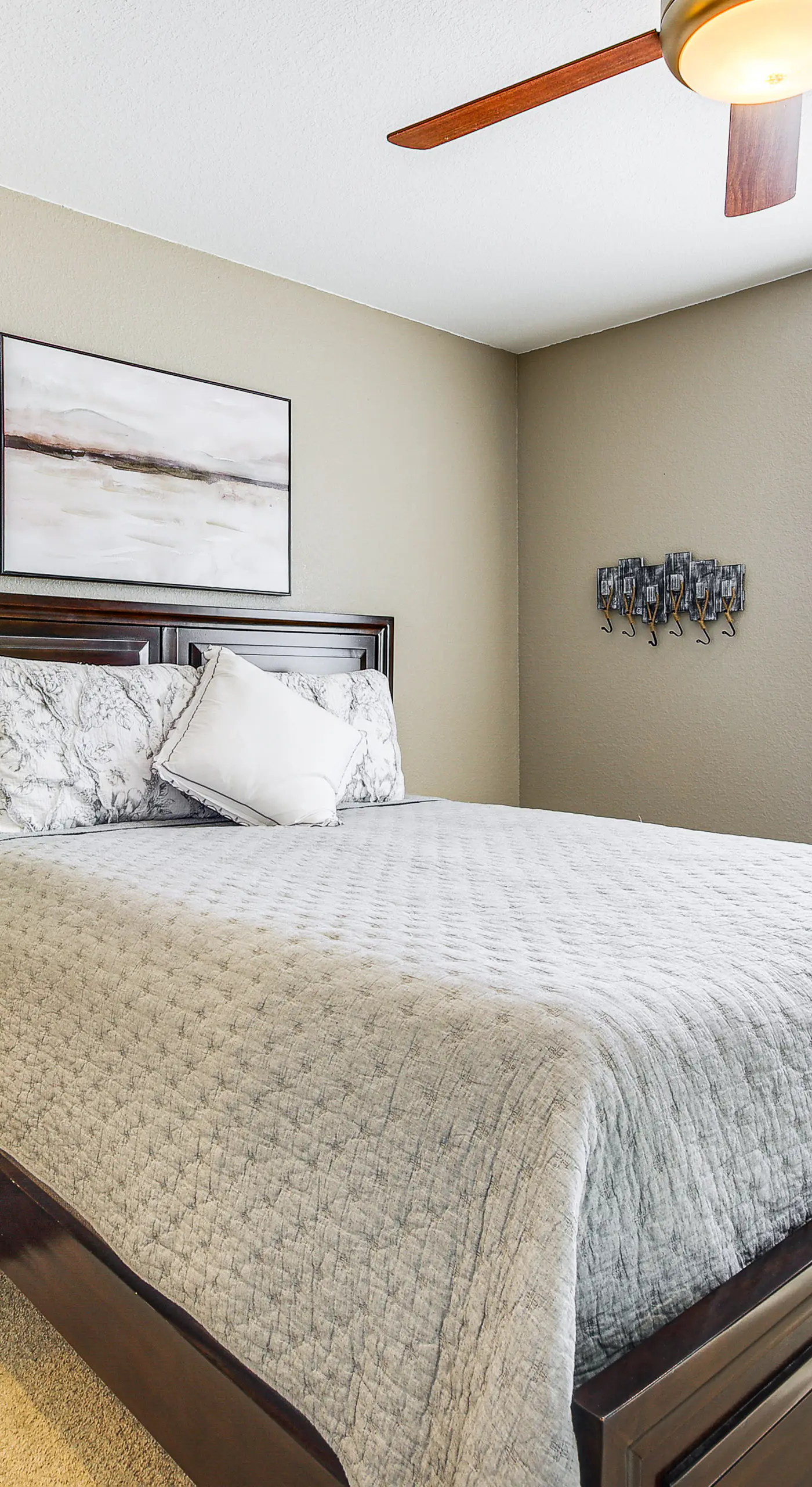 On-Site Lake of the Ozarks Access: Camdenton Condo
