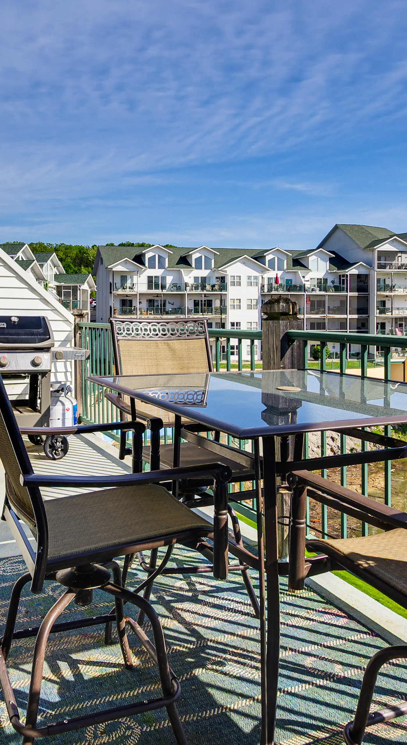 On-Site Lake of the Ozarks Access: Camdenton Condo
