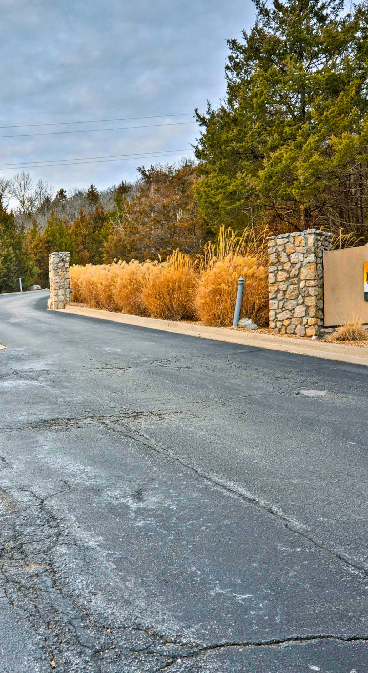 On-Site Lake of the Ozarks Access: Camdenton Condo