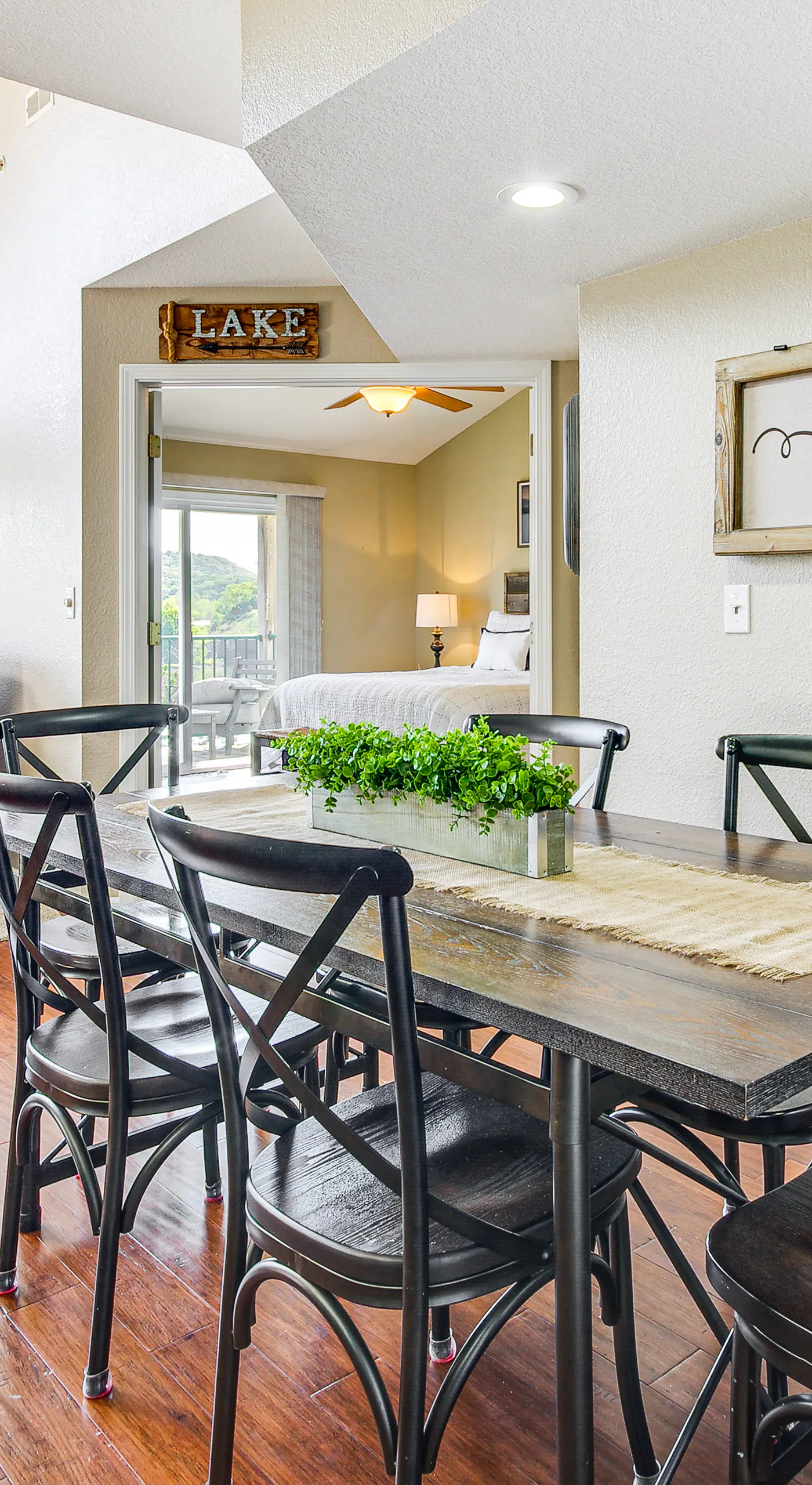 On-Site Lake of the Ozarks Access: Camdenton Condo