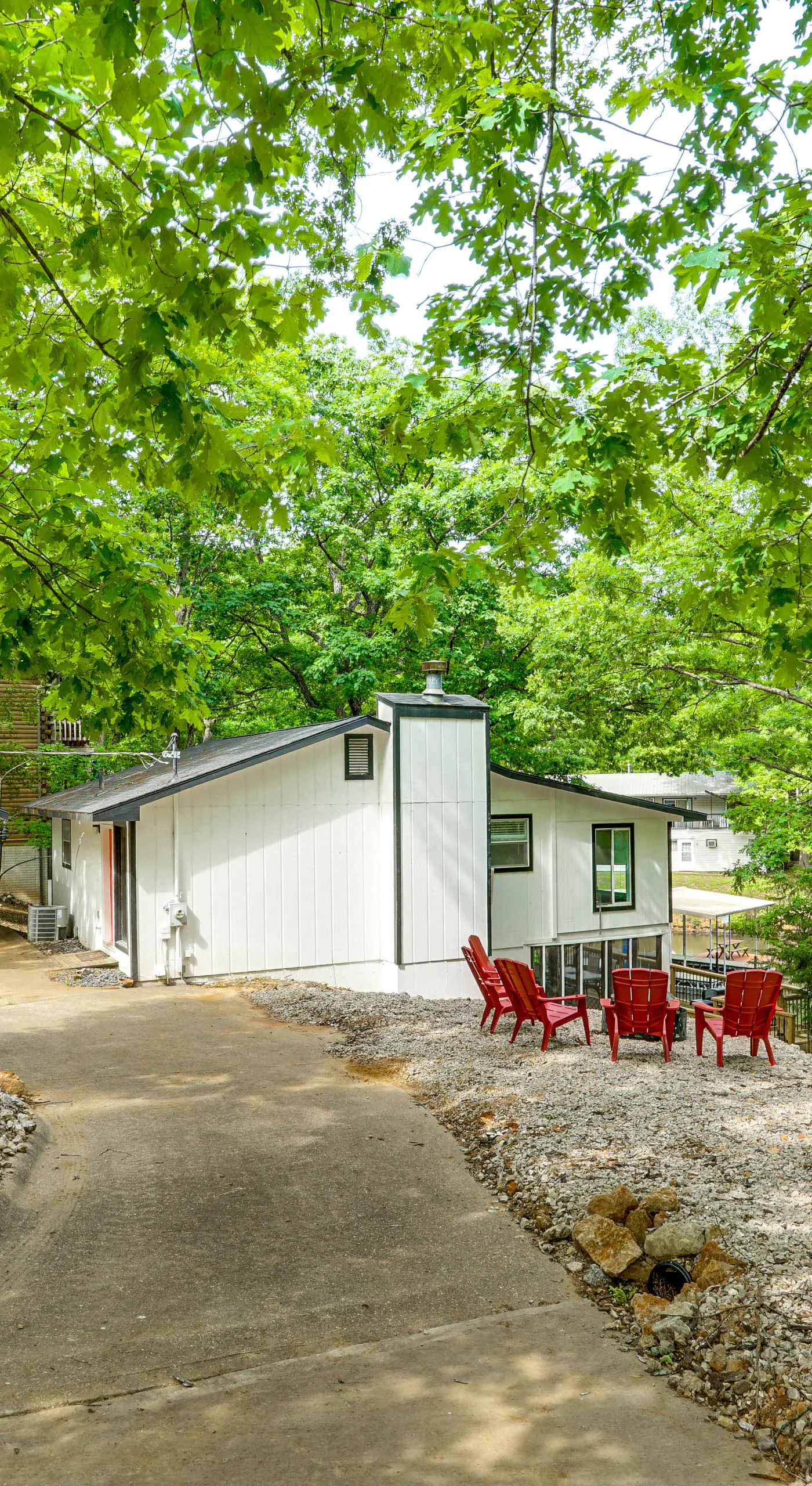 Lake of the Ozarks Home w/ Boat Dock & Kayaks