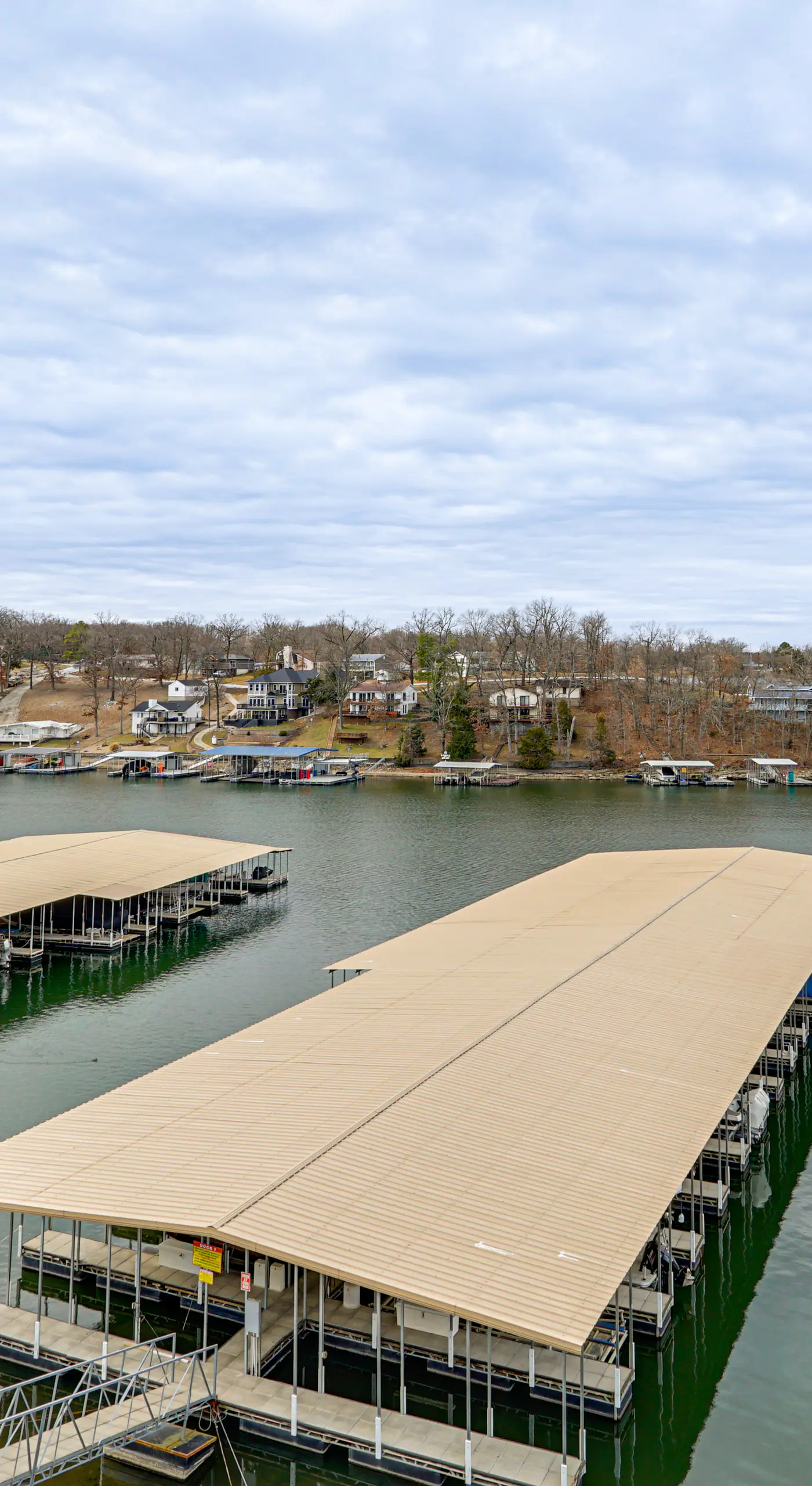 Pool & Beach Access: Lake of the Ozarks Condo