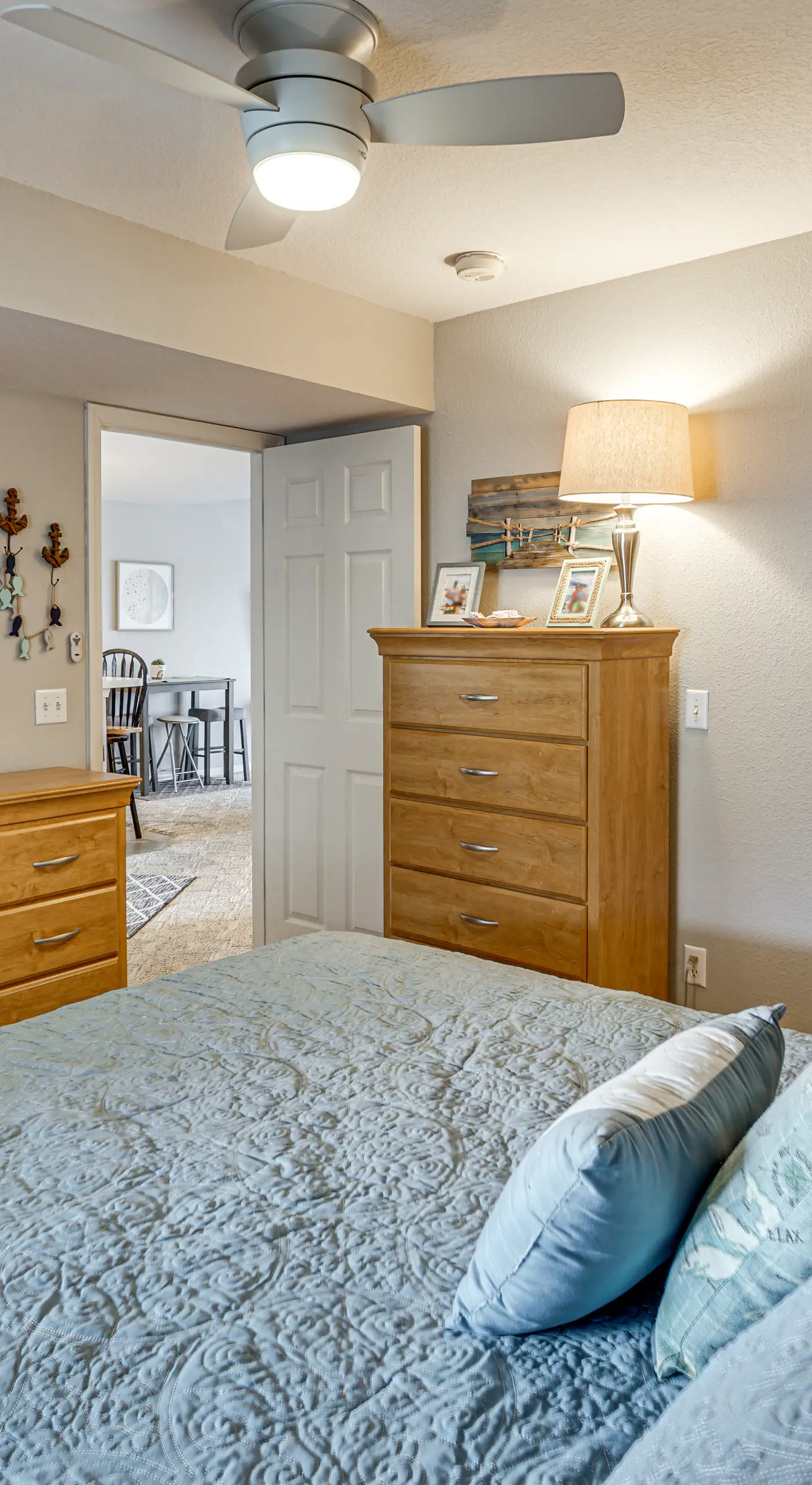 Pool & Beach Access: Lake of the Ozarks Condo
