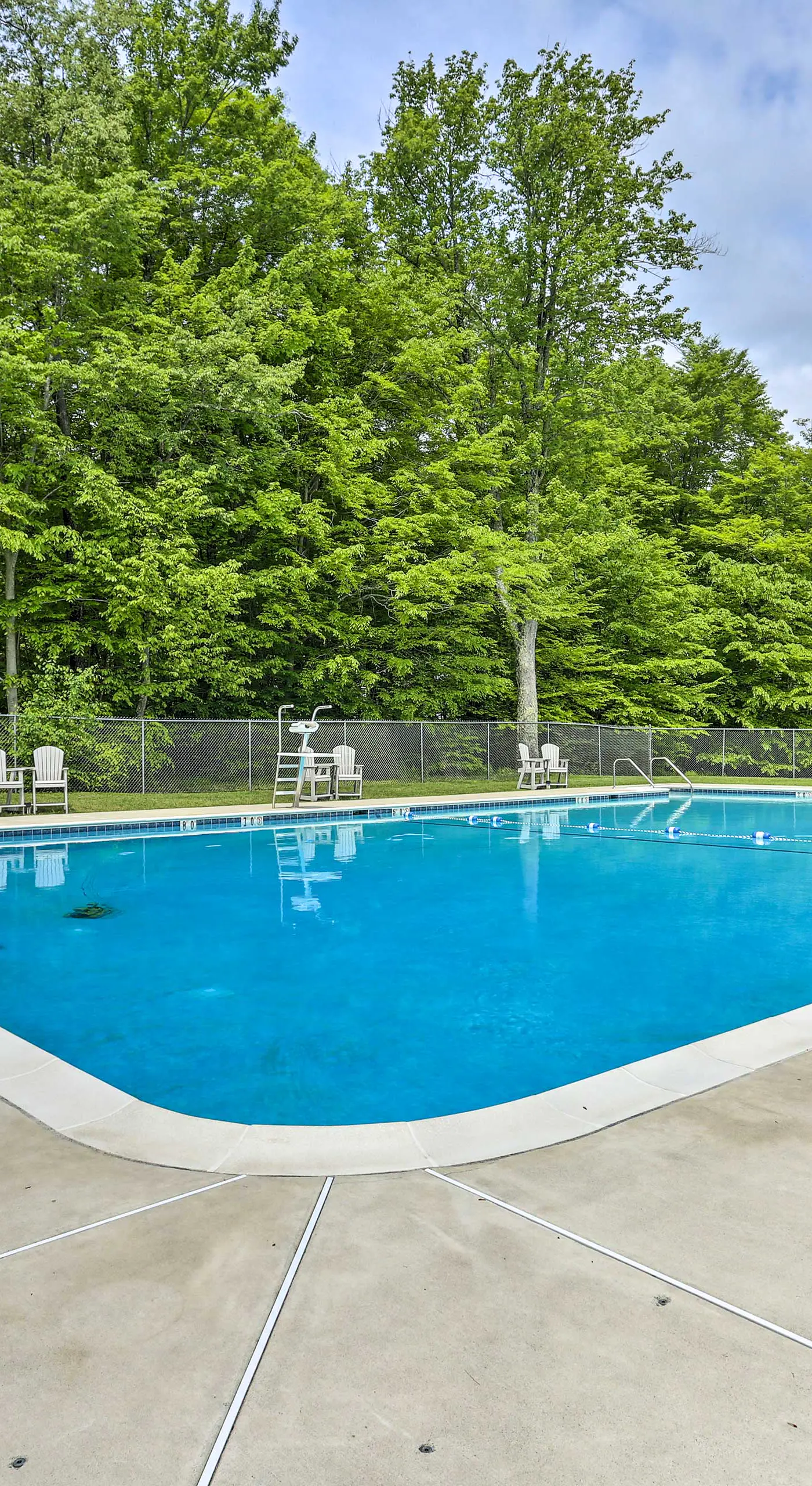 Pocono Lake House Near Skiing & Kalahari Resort!