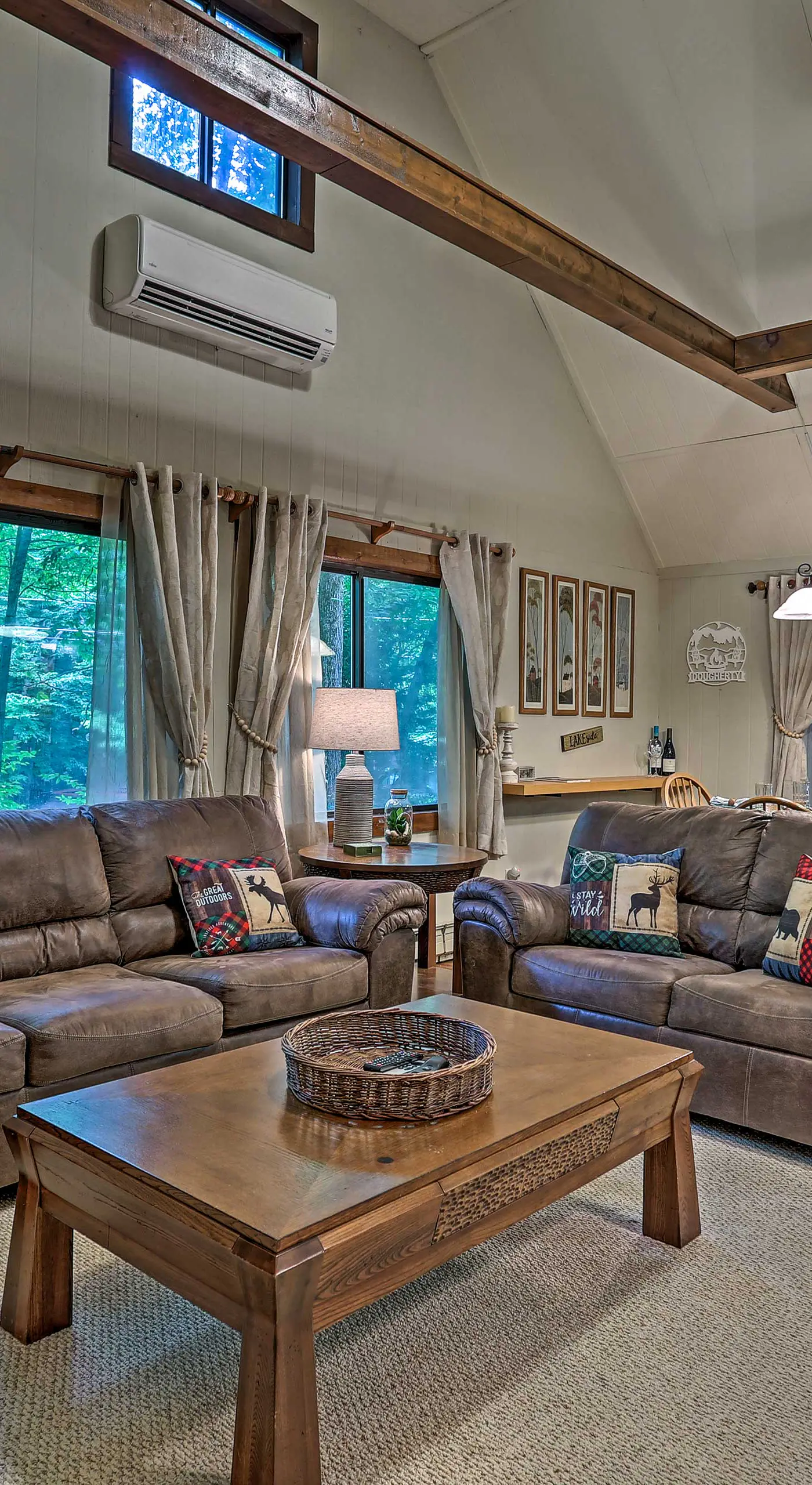 Pocono Lake House Near Skiing & Kalahari Resort!