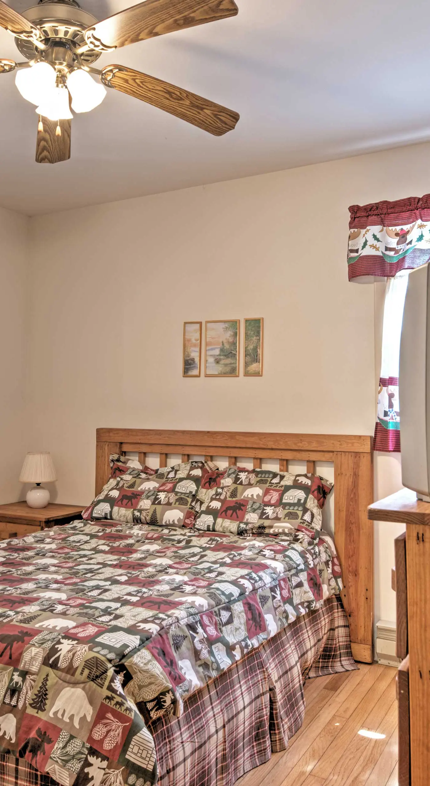 Creekside Arrowhead Lake House w/ Dock & Canoe!
