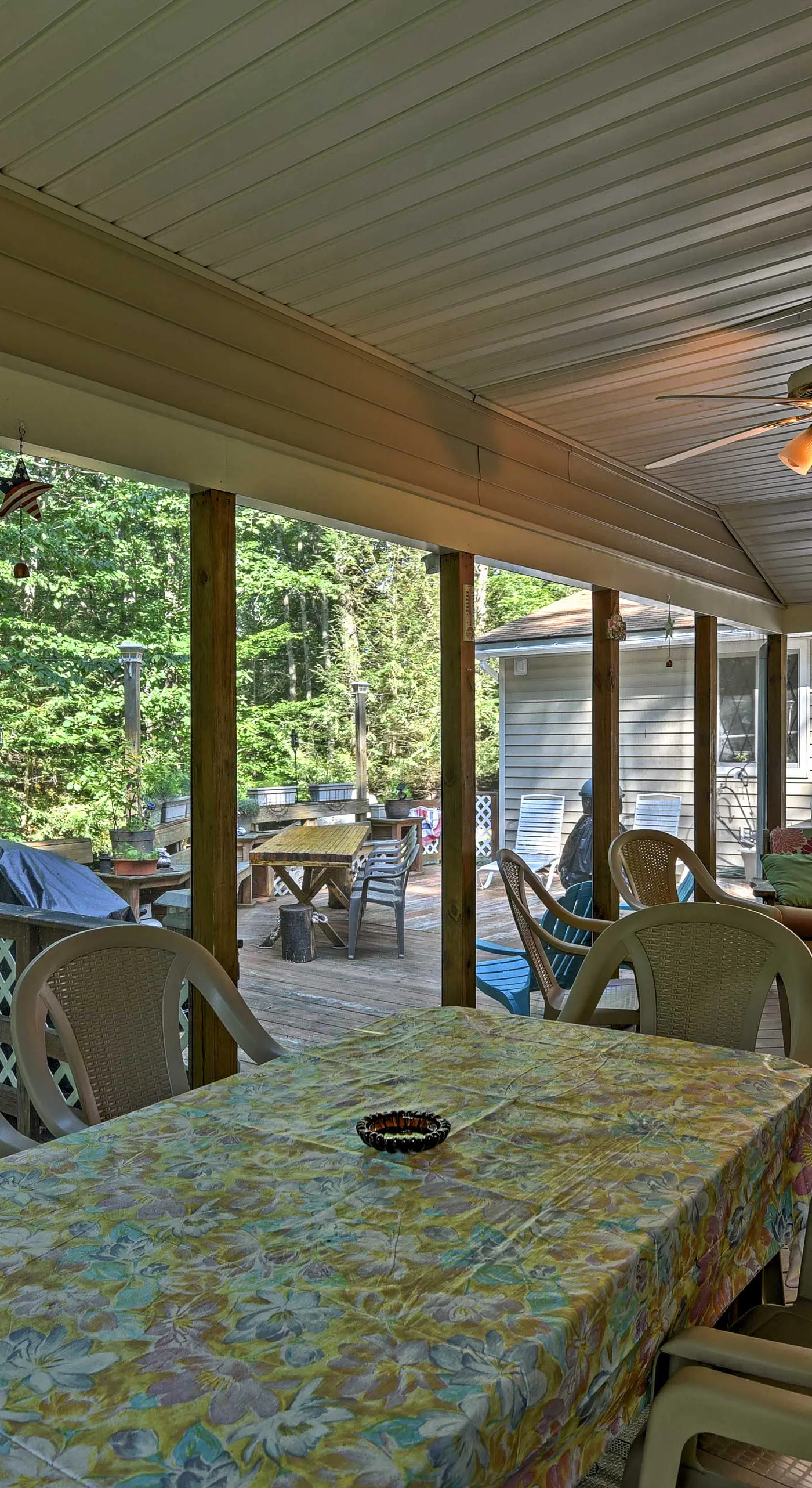 1 Mi to Lake Wallenpaupack: Pocono Mountain Home!