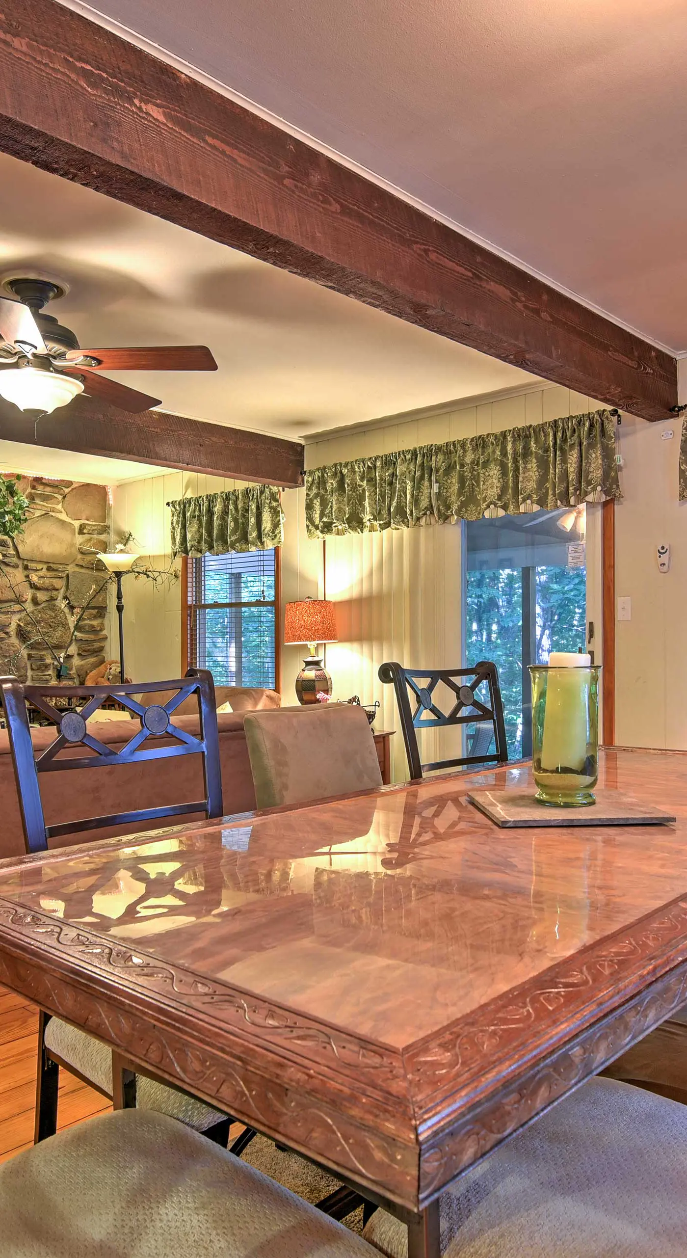 1 Mi to Lake Wallenpaupack: Pocono Mountain Home!