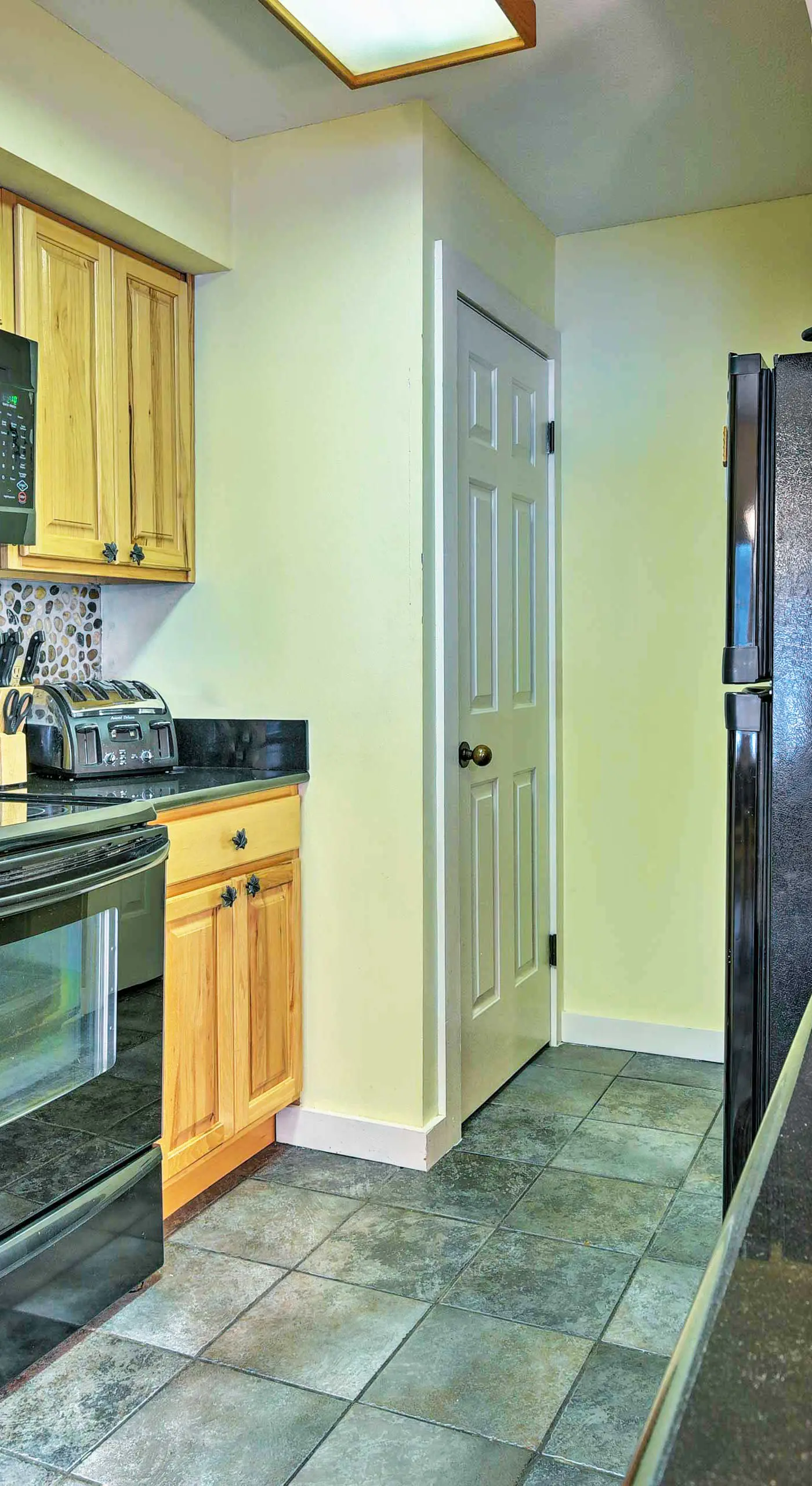 Lake Harmony Condo < 1 Mi to Big Boulder Mountain!