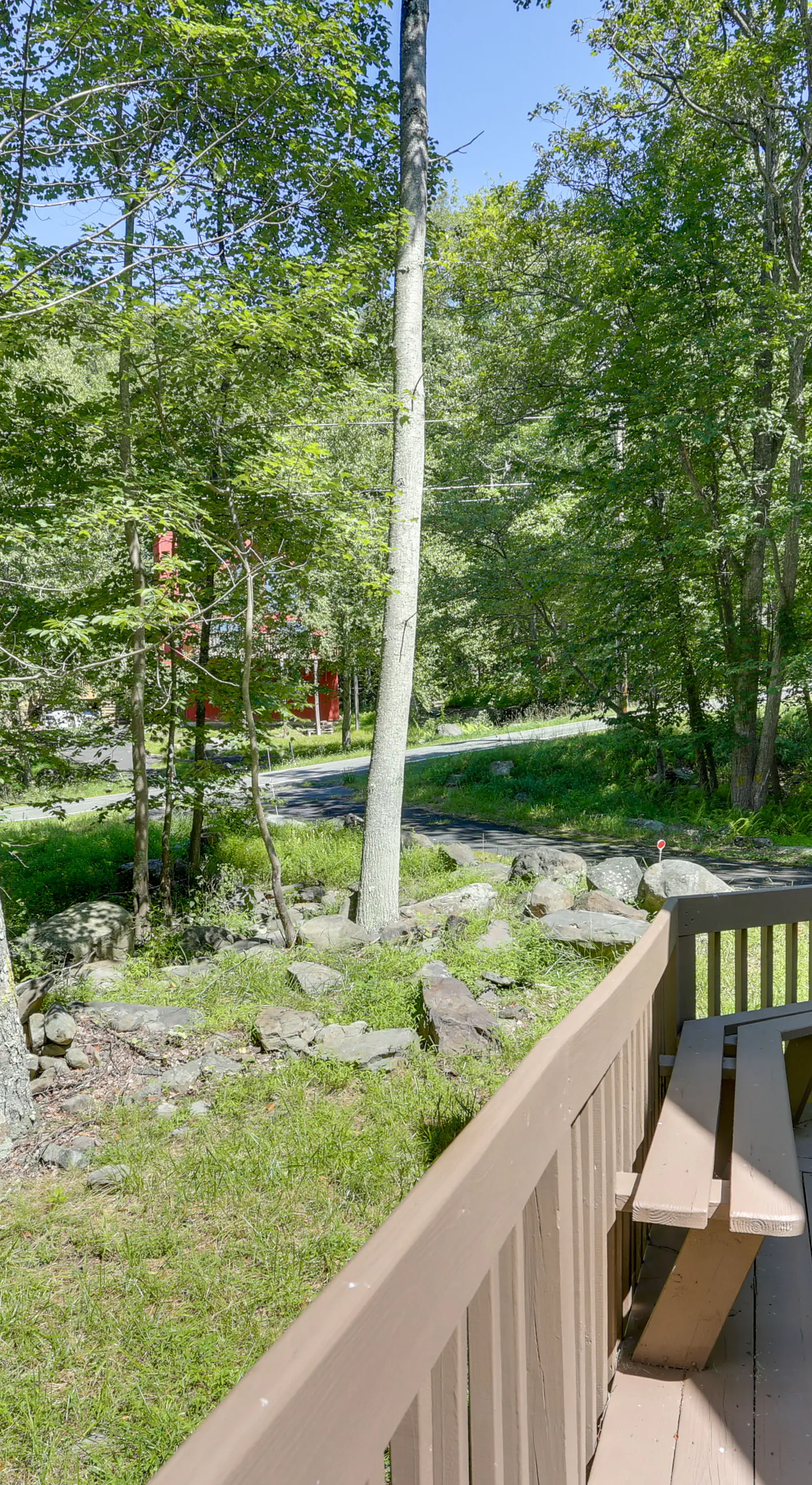 Pools, Hot Tub & More: Bushkill Mountain Getaway!