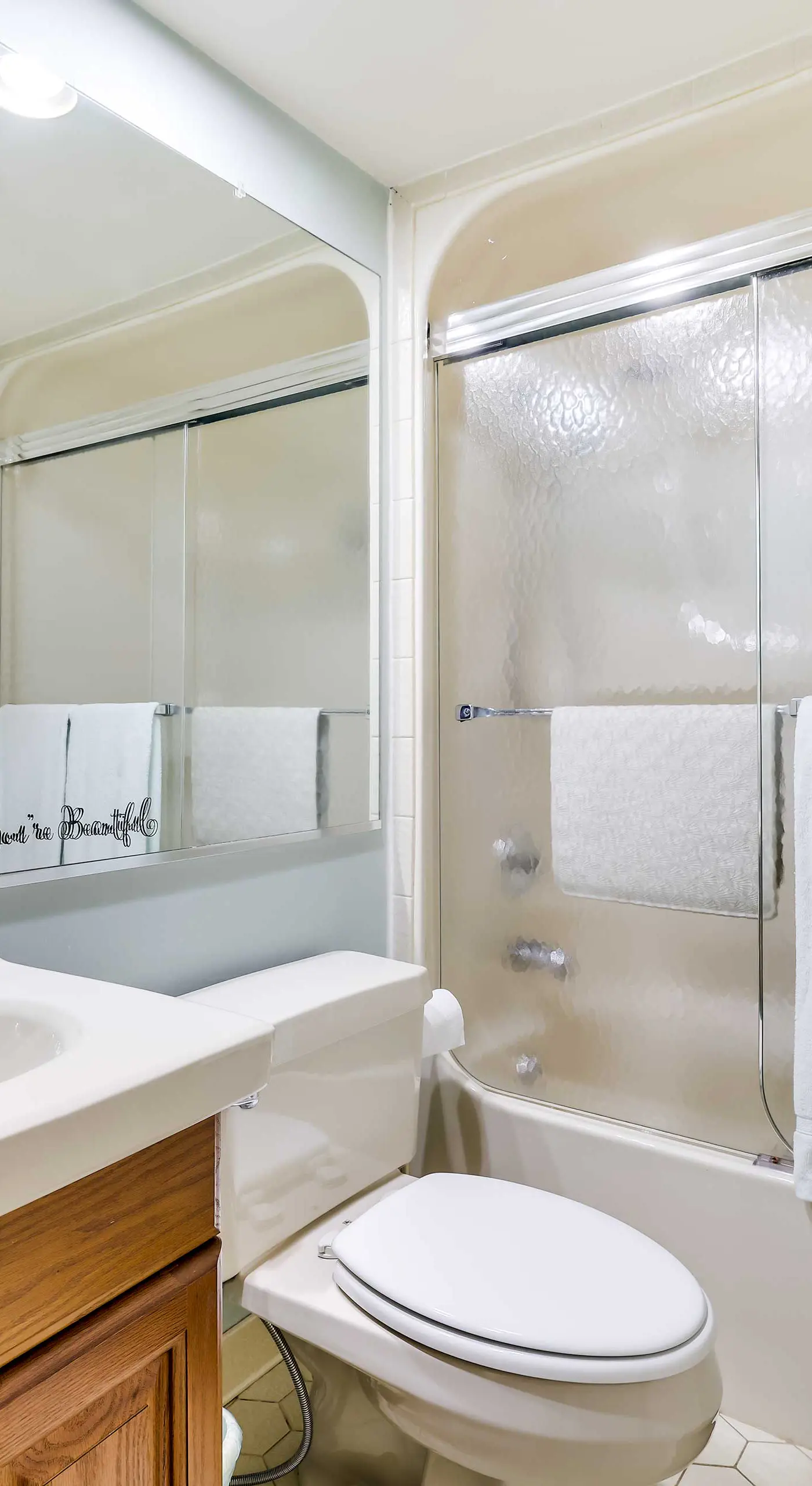 1 Mi to Big Boulder: Lakefront Unit w/ Pool Access