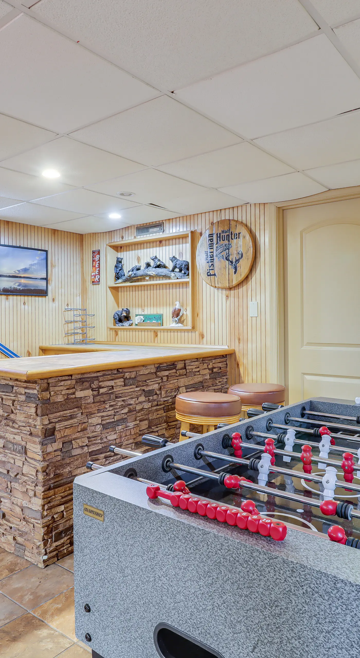 3 Mi to Big Boulder Mtn! Poconos Home w/ Game Room