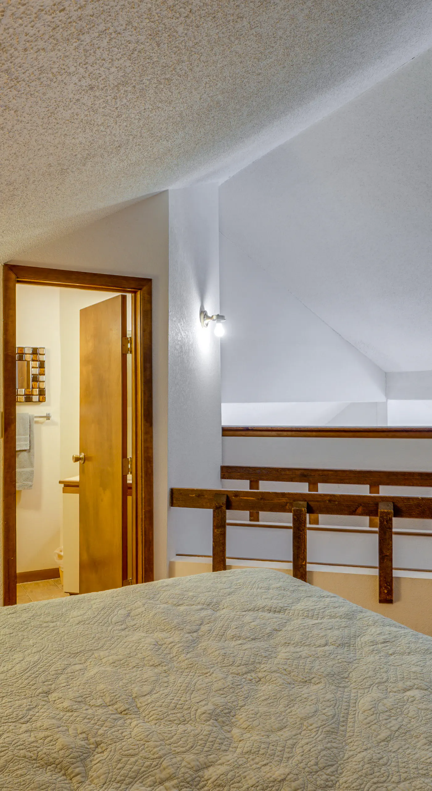 Boater’s Haven! Lake of the Ozarks Resort Retreat