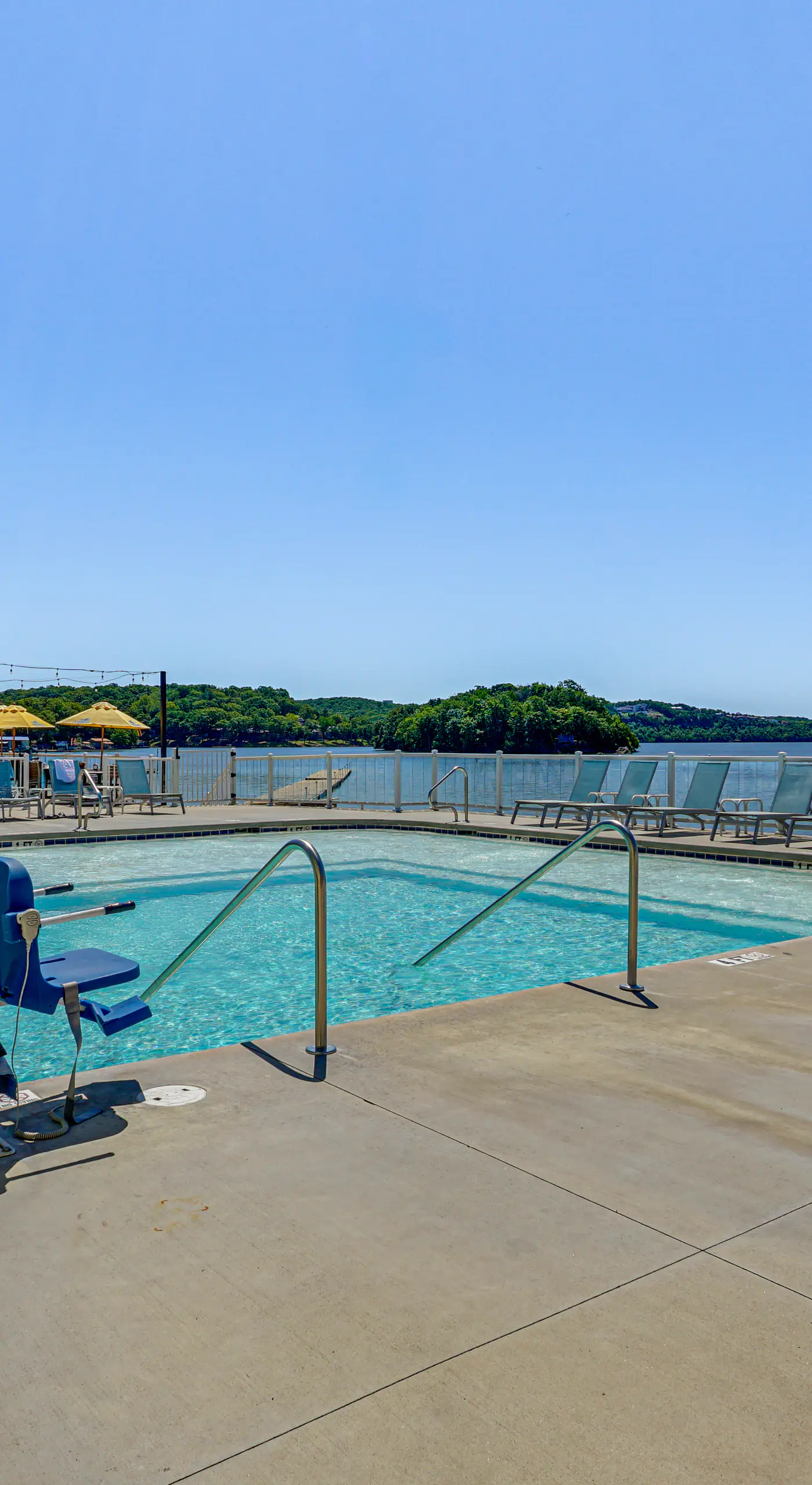 Lake of the Ozarks Resort Home w/ Golf Course View