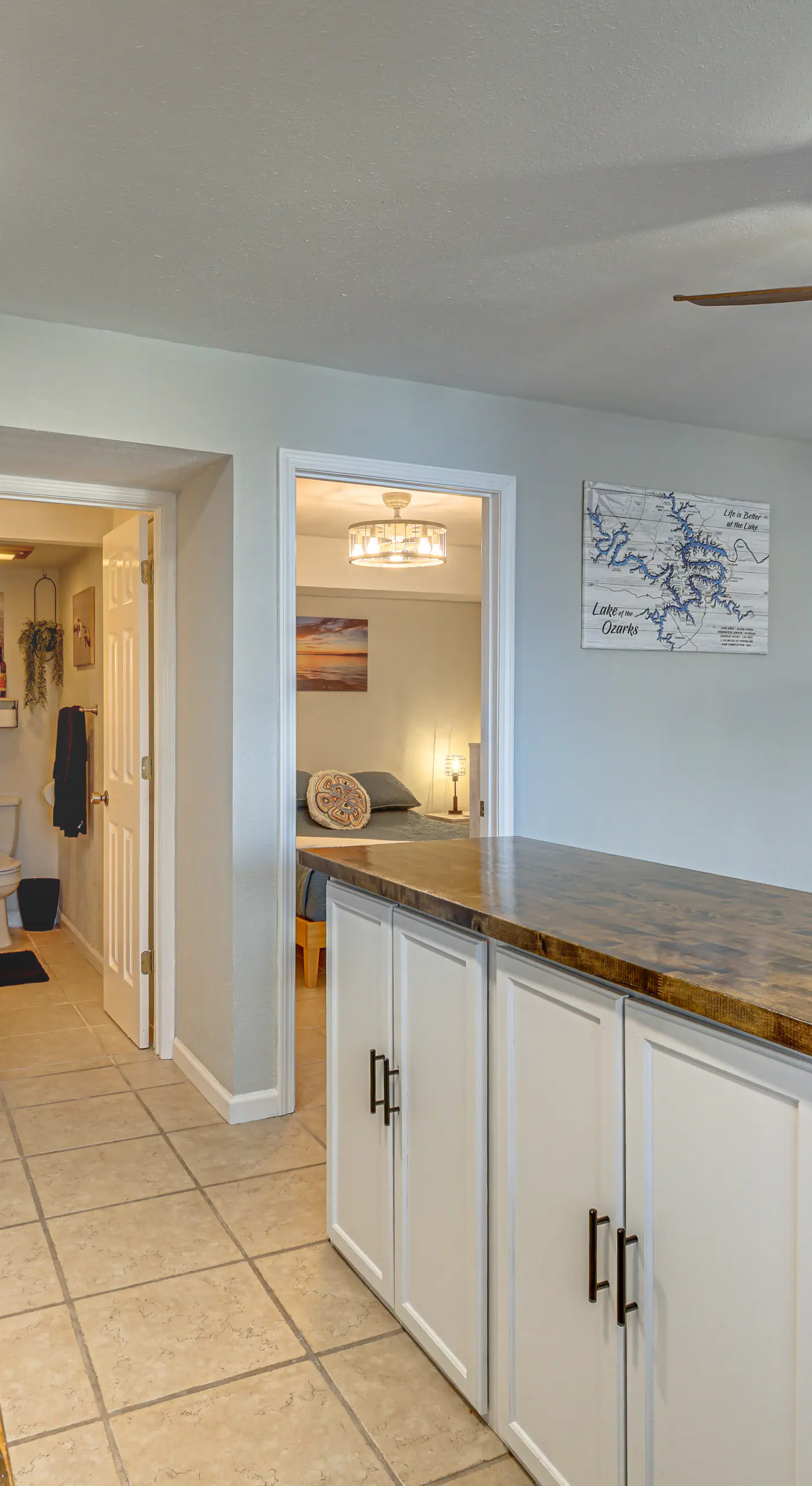 Cozy Lake Ozark Villa w/ Main Channel Views!