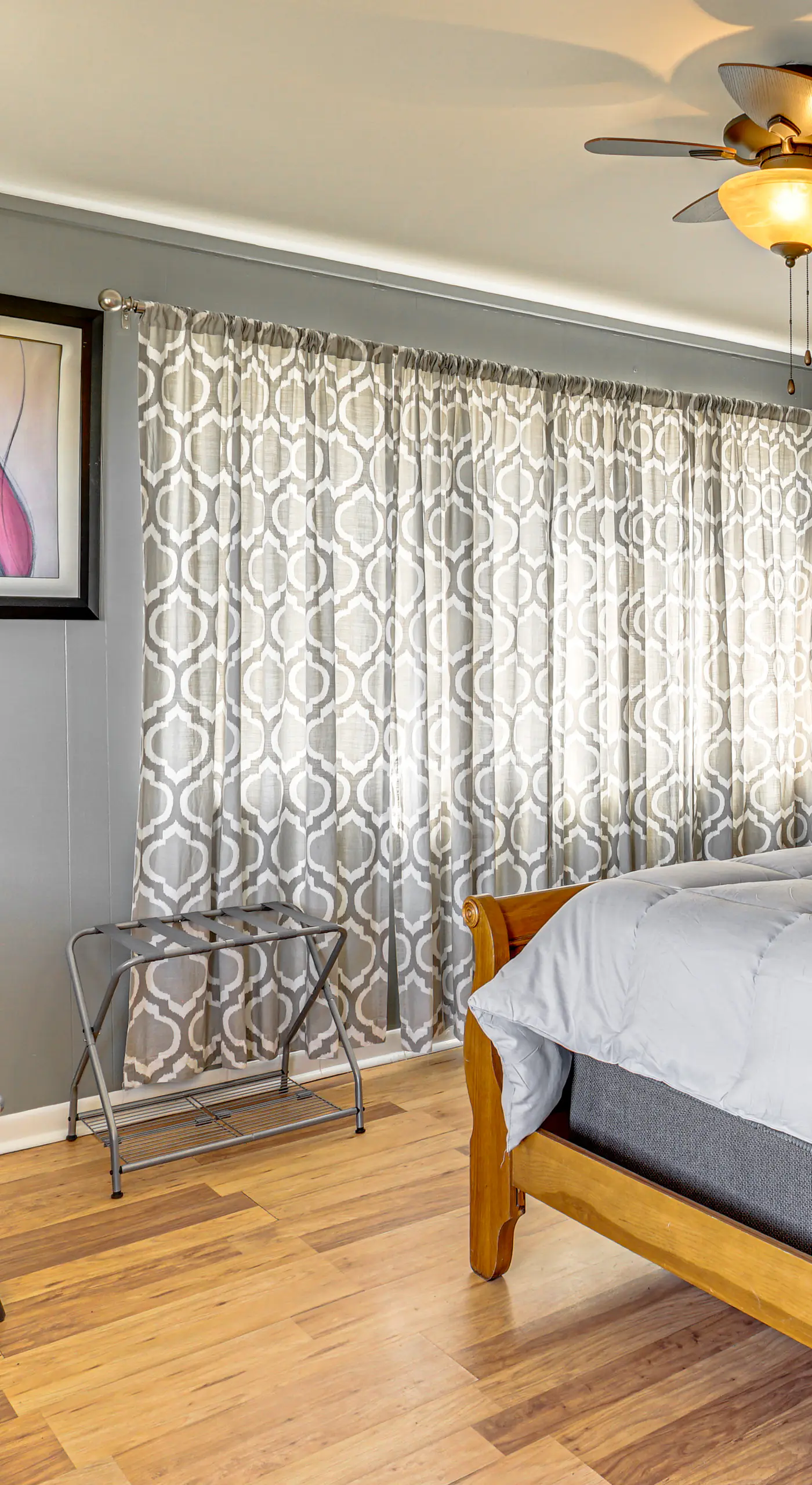 Explore the Bagnell Strip! Studio w/ Pool Access