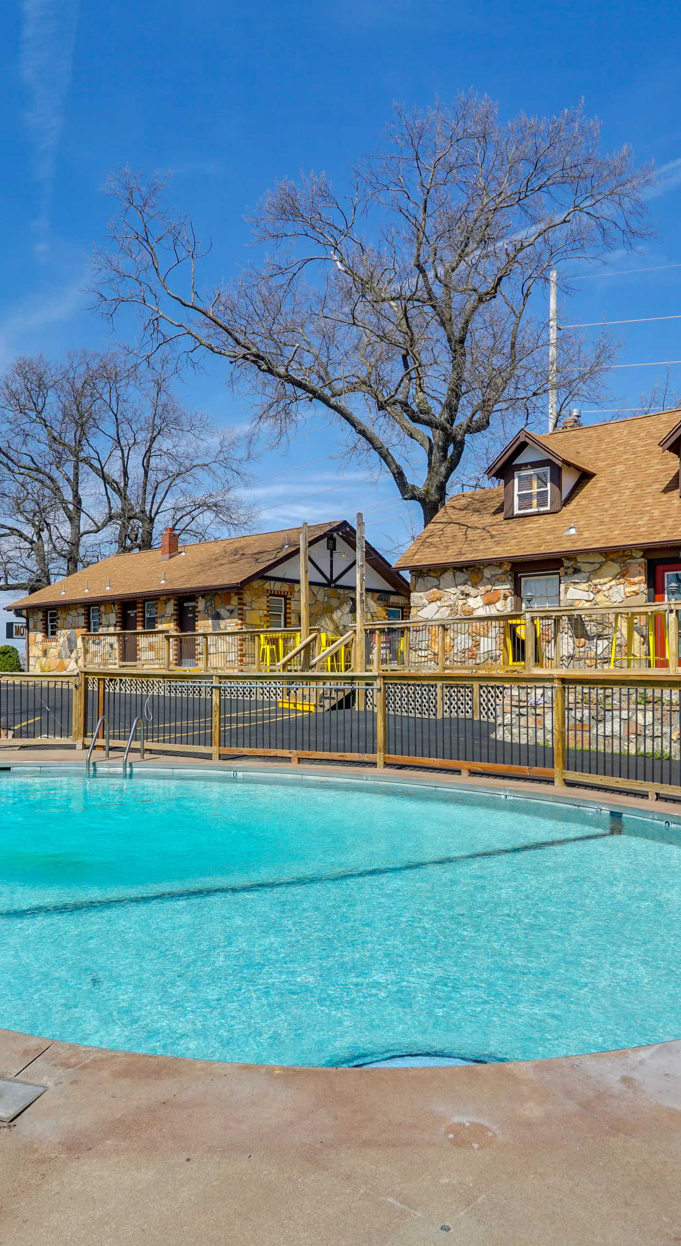 Explore the Bagnell Strip! Studio w/ Pool Access