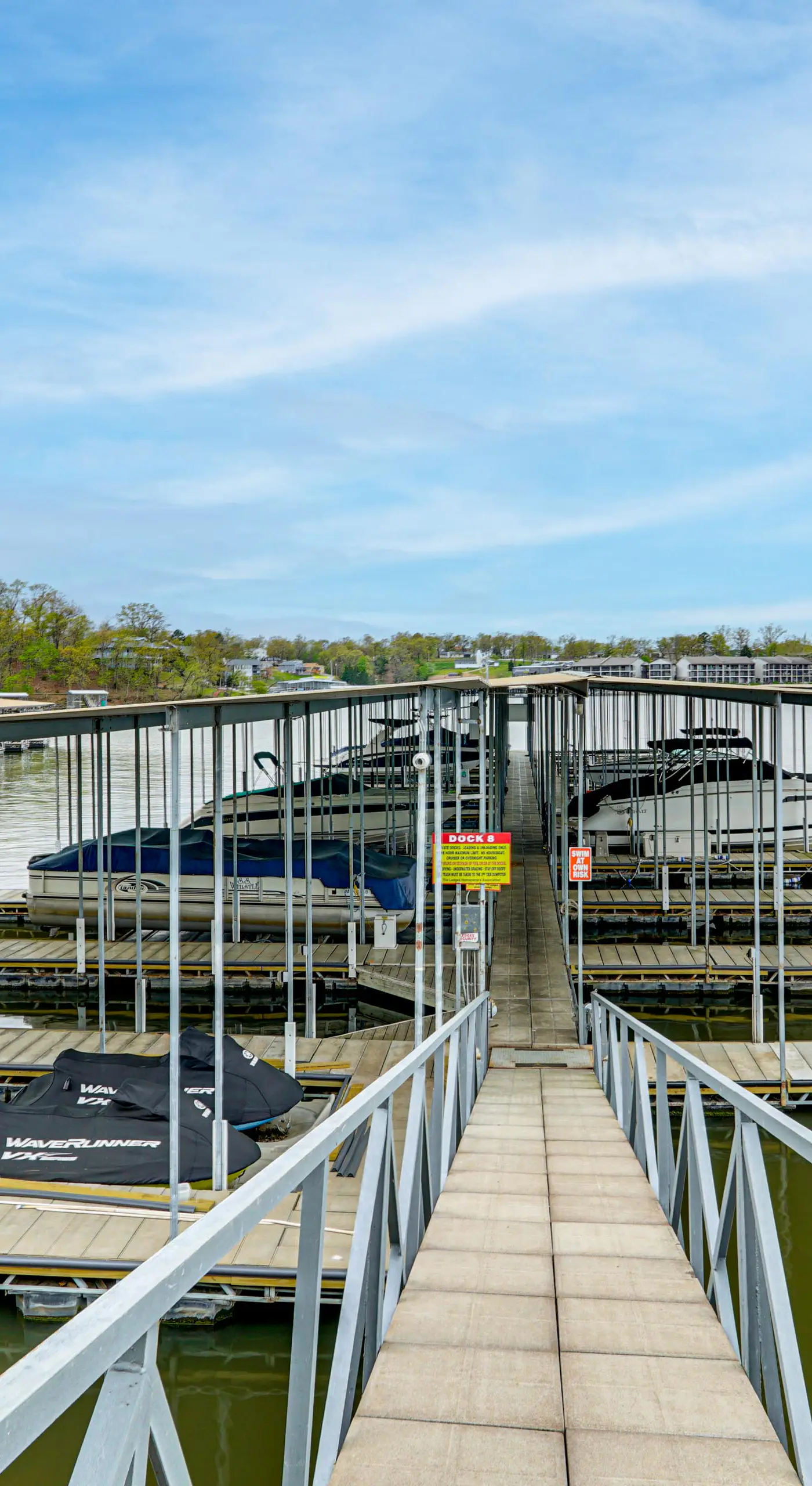 Beach, Boat Slip, Views! Lake of the Ozarks Condo