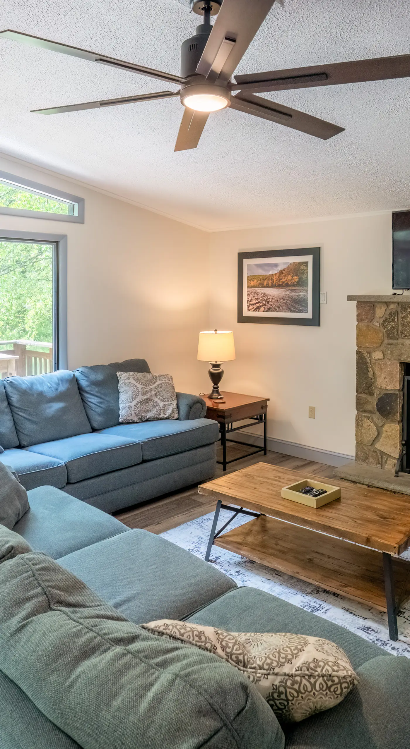 Lake Harmony Estates Family Home w/ Beach Access