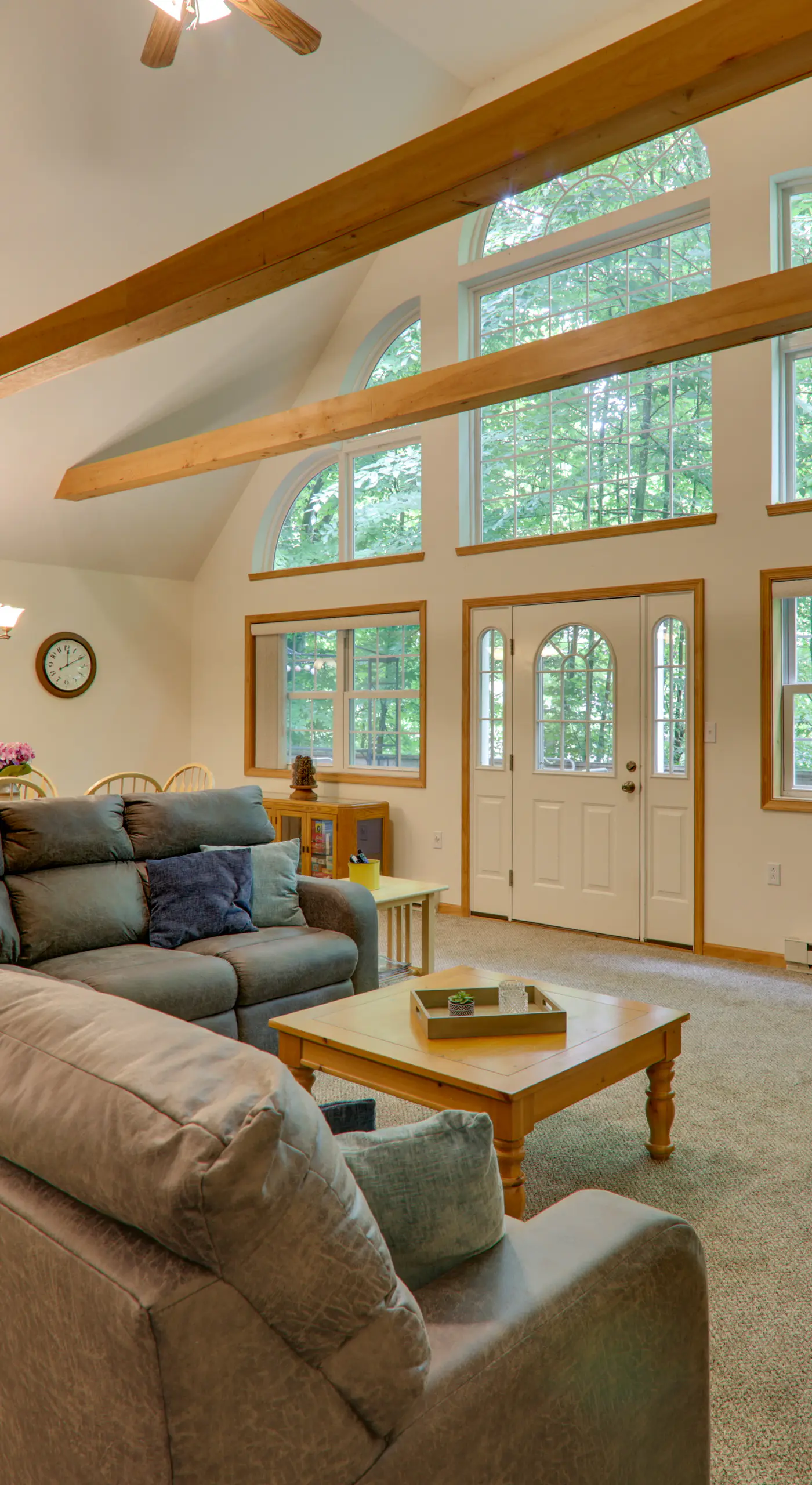 Deck & Resort Amenities: Arrowhead Lake Home!