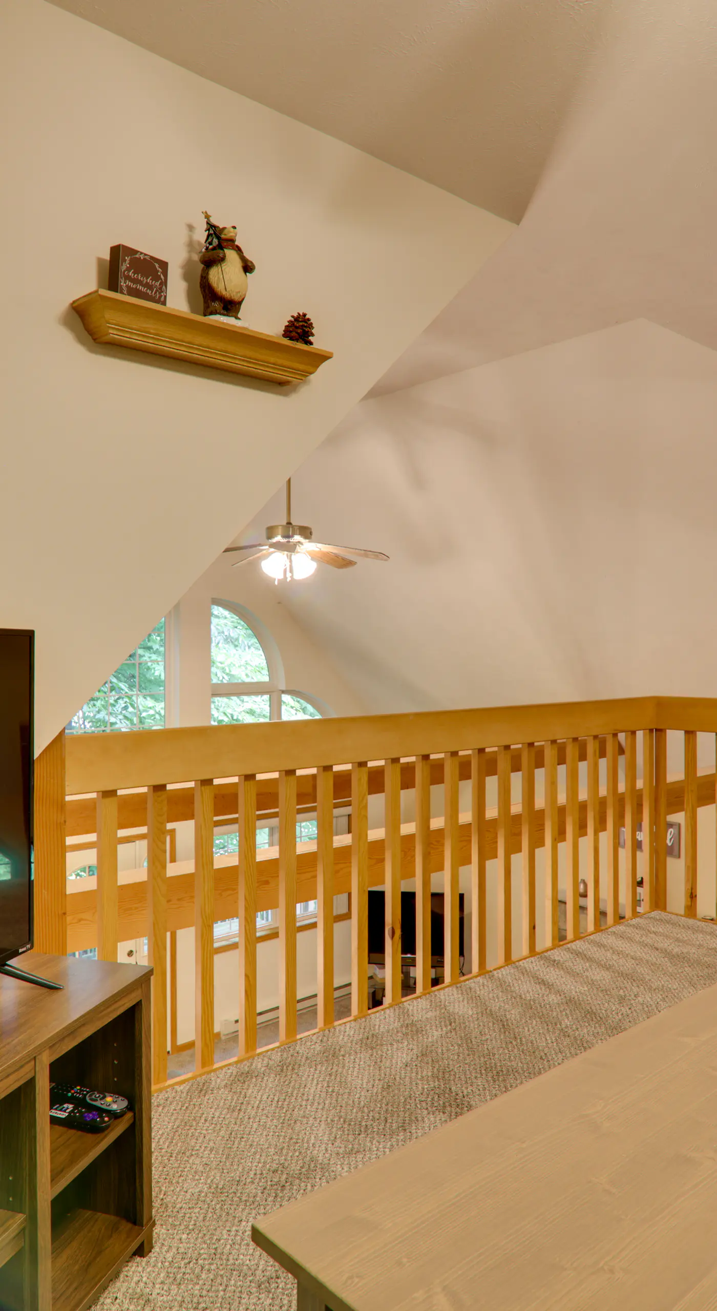 Deck & Resort Amenities: Arrowhead Lake Home!