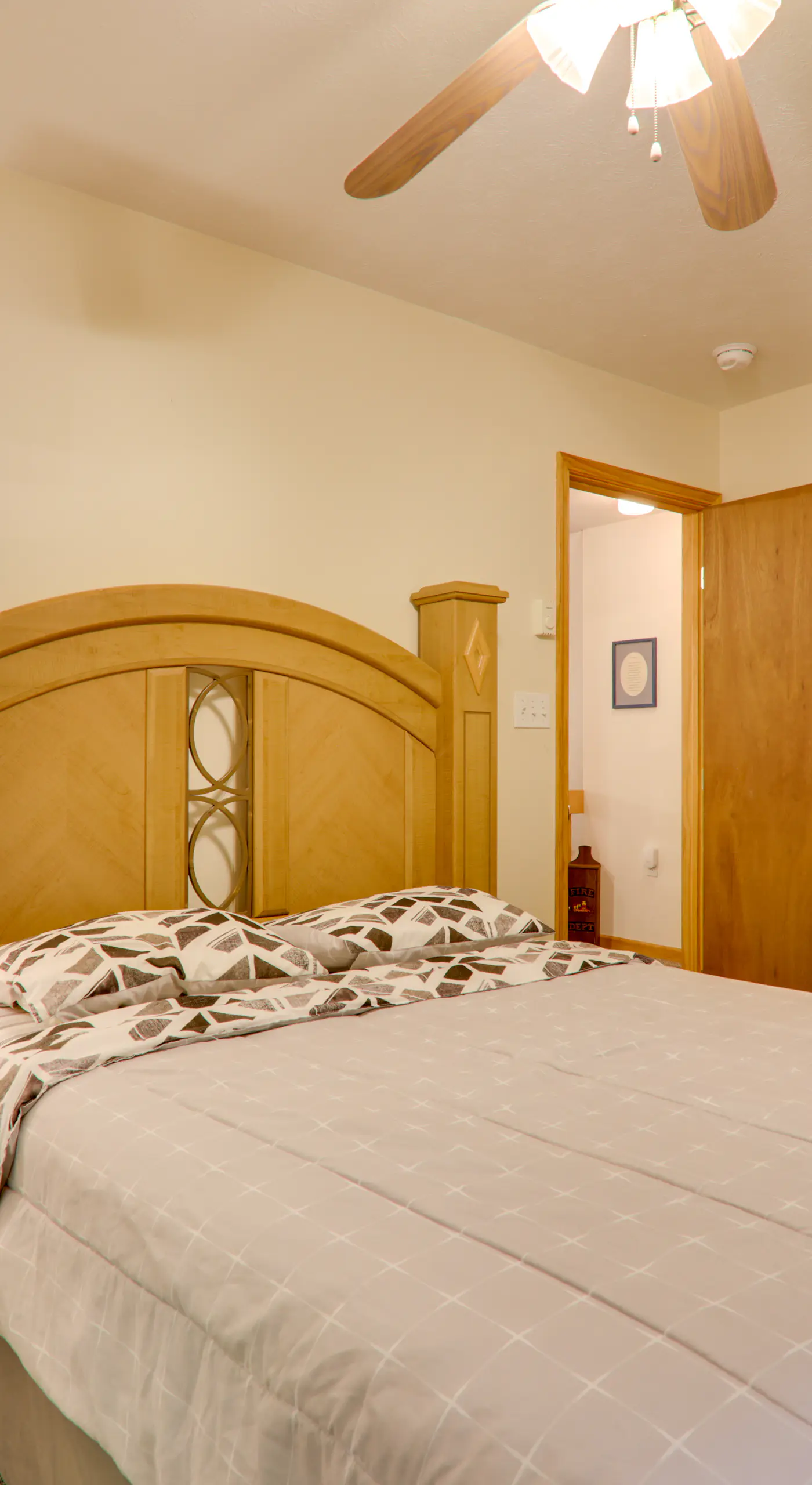 Deck & Resort Amenities: Arrowhead Lake Home!