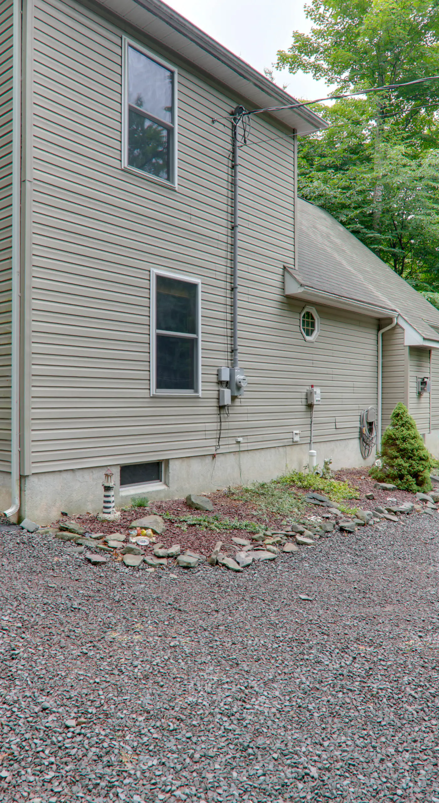 Deck & Resort Amenities: Arrowhead Lake Home!