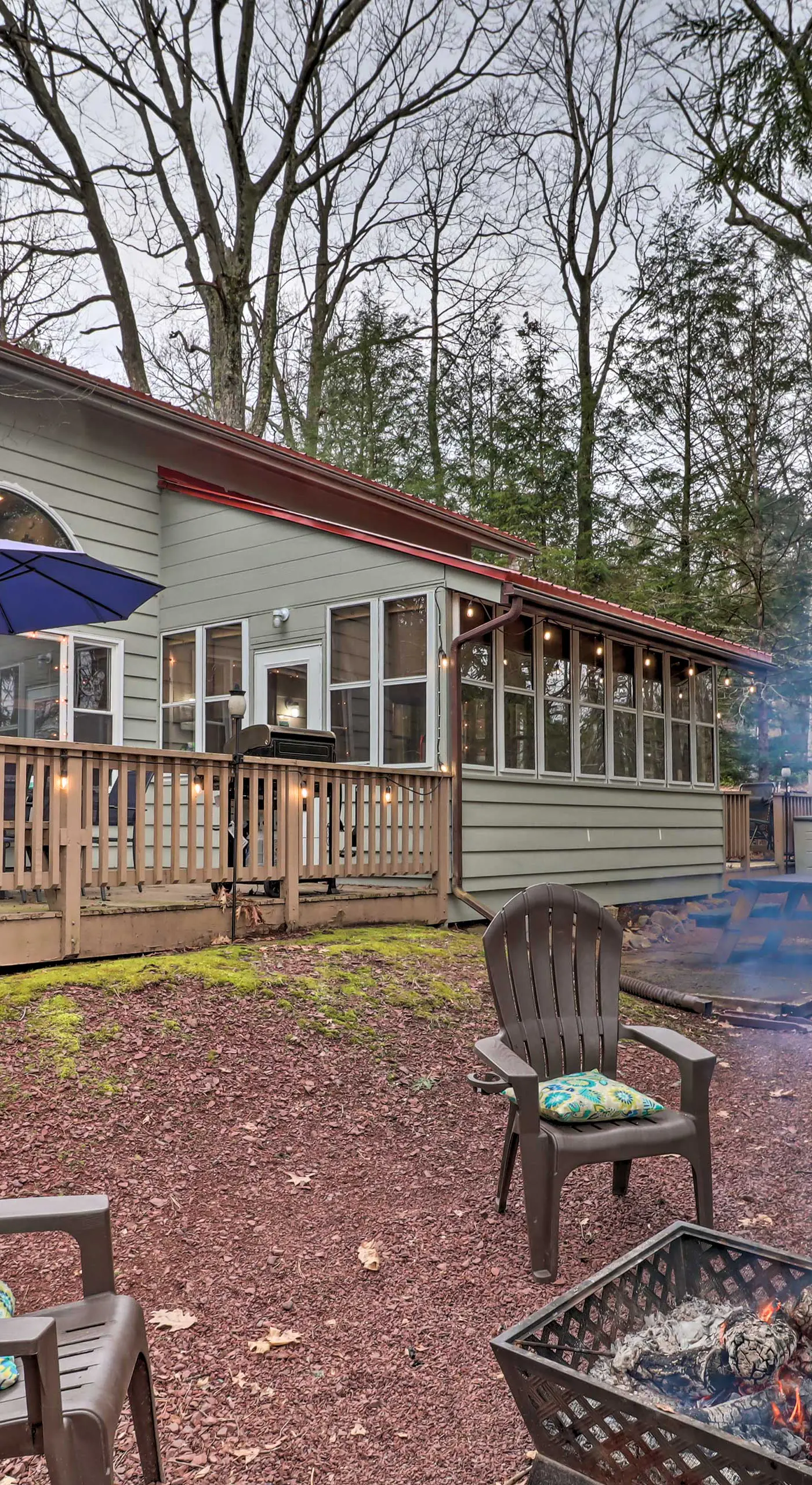 Deck & Fire Pit: Cozy Pocono Mountain Home