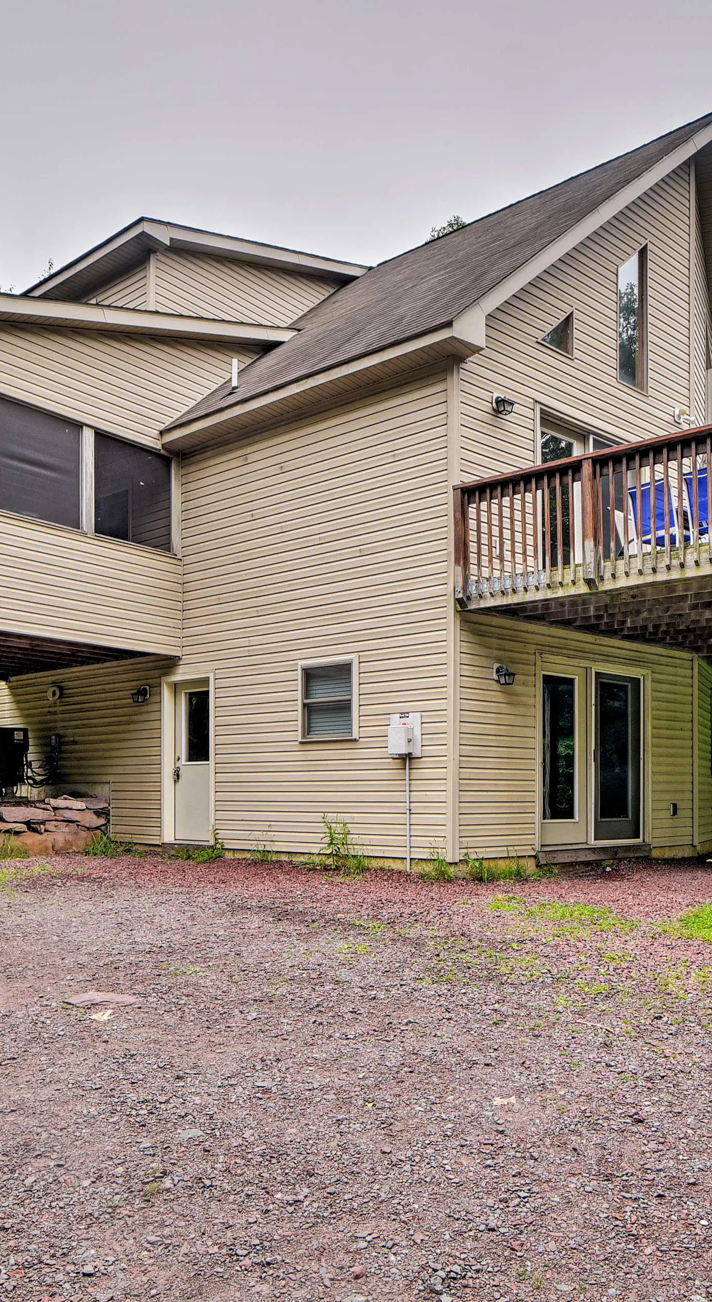 Deck, Hot Tub & Game Room: Lake Harmony Home