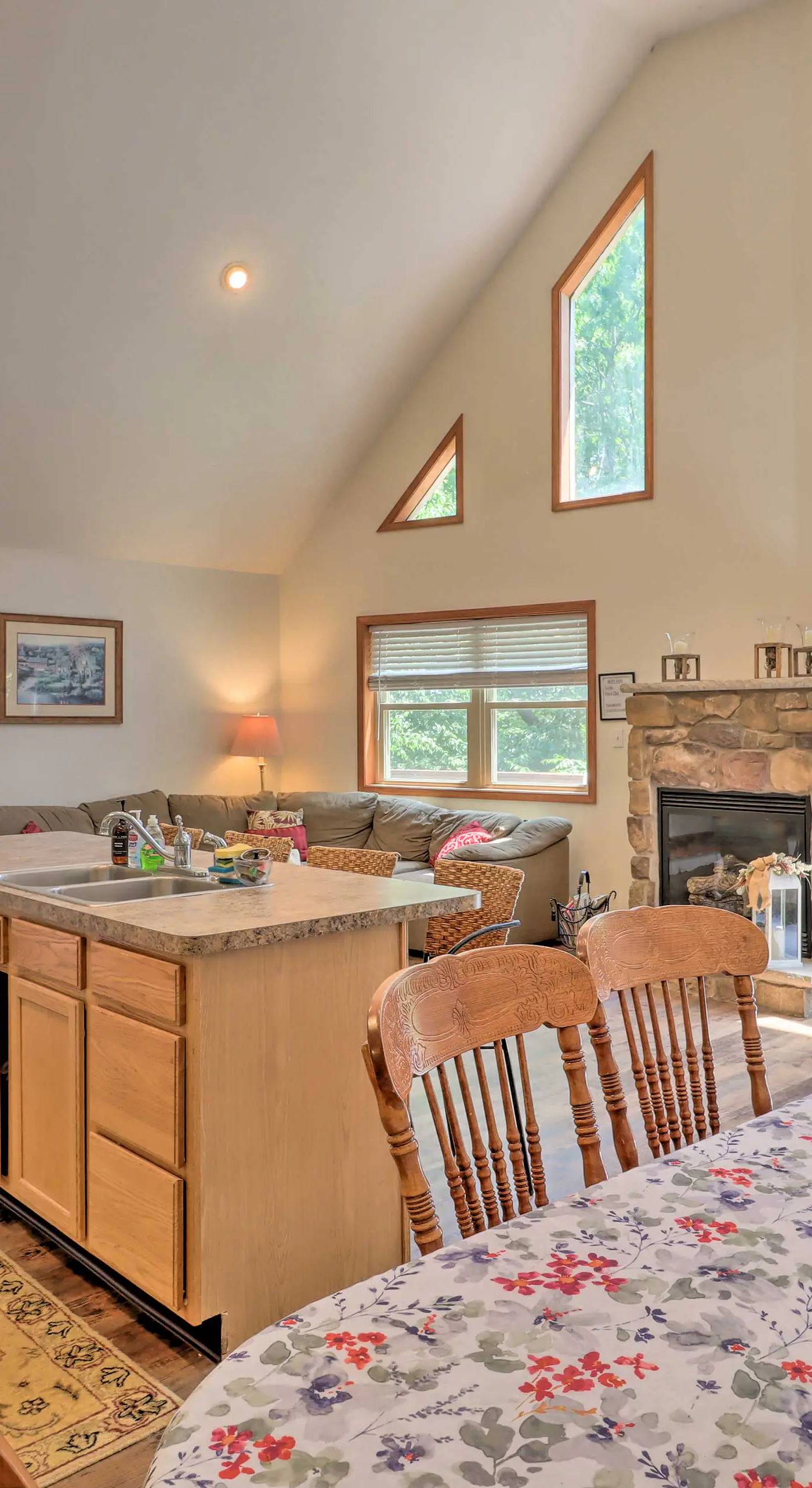 Deck, Hot Tub & Game Room: Lake Harmony Home