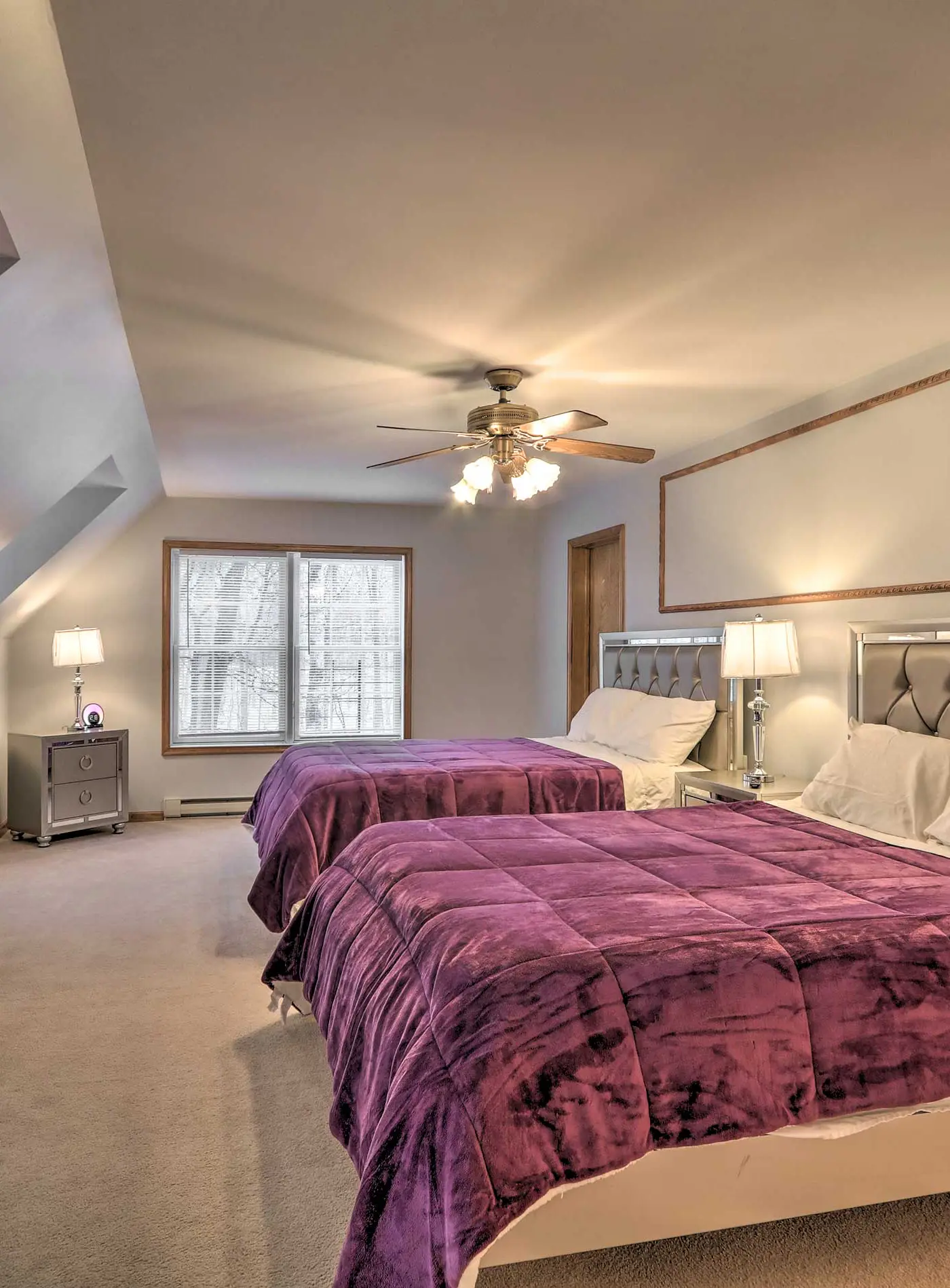5 Mi to Camelback: Henryville Home w/ Hot Tub!