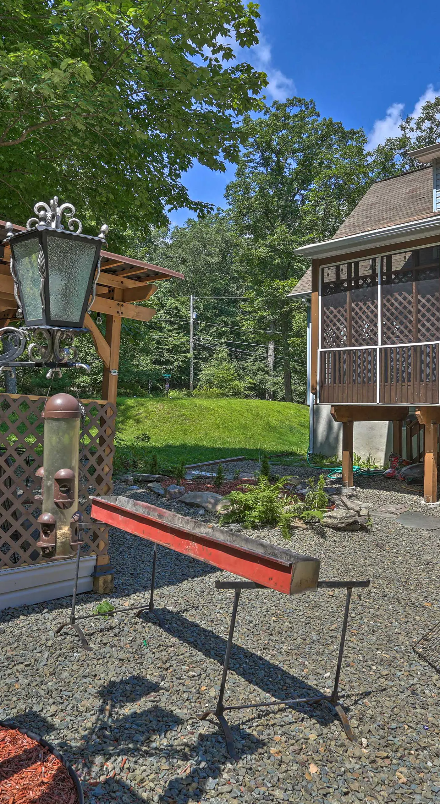 5 Mi to Camelback: Henryville Home w/ Hot Tub!