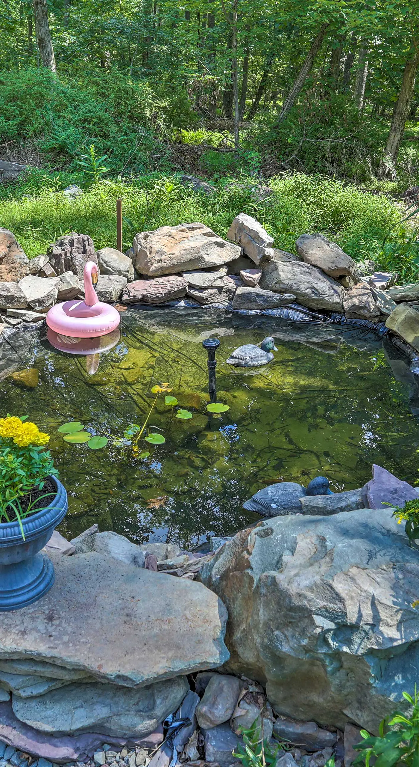5 Mi to Camelback: Henryville Home w/ Hot Tub!