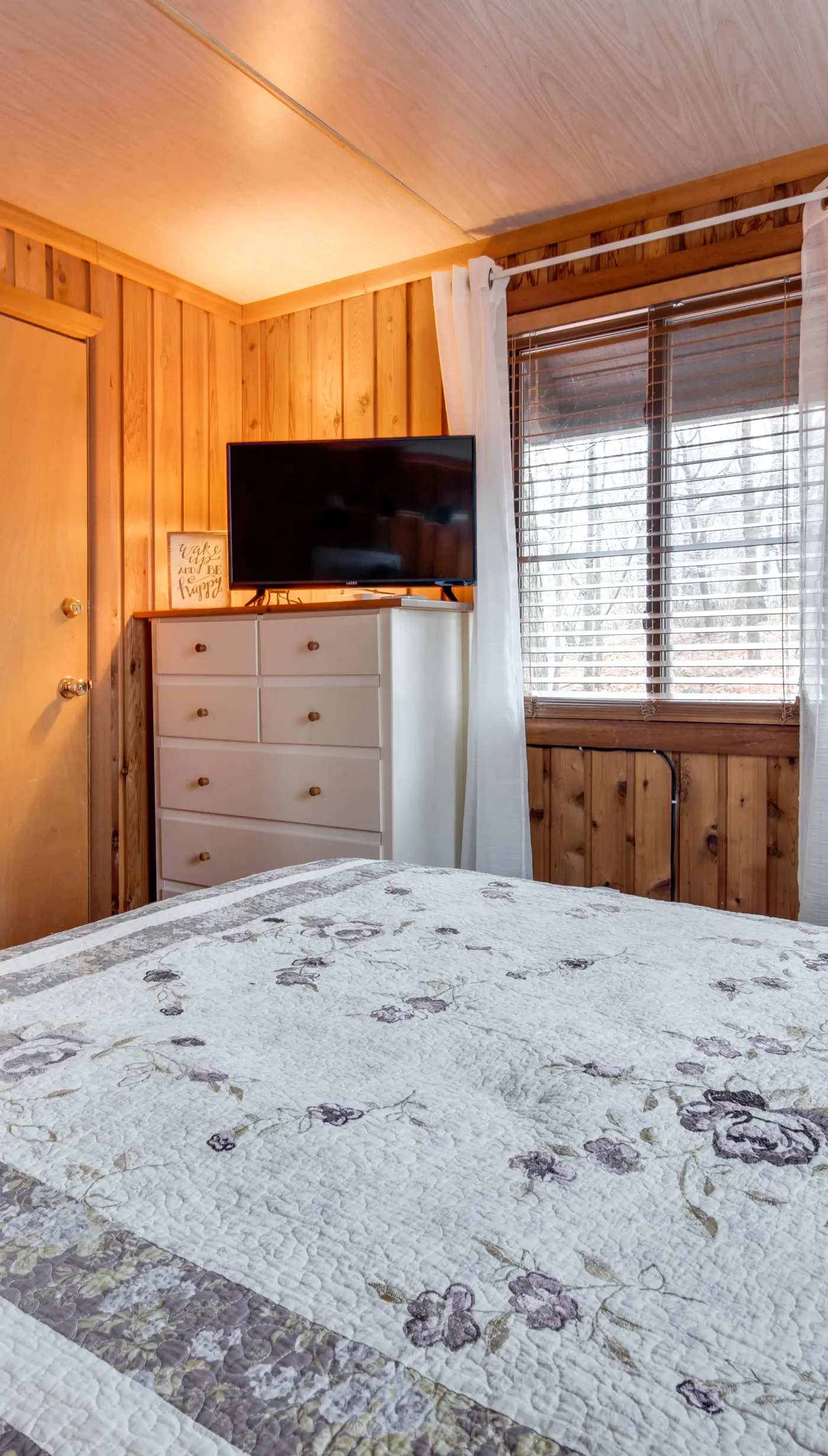 Fire Pit + Community Perks: Gouldsboro Cabin!