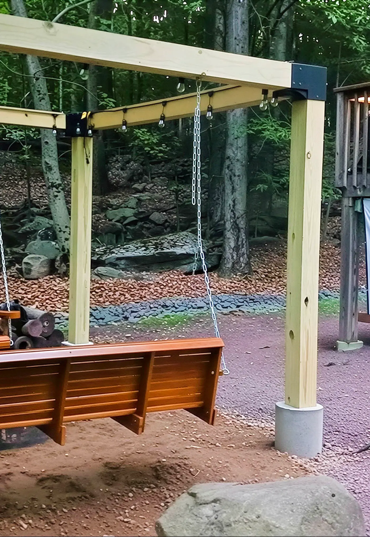 Fire Pit & Games! Prow Chalet; Mins to Lake Wally!