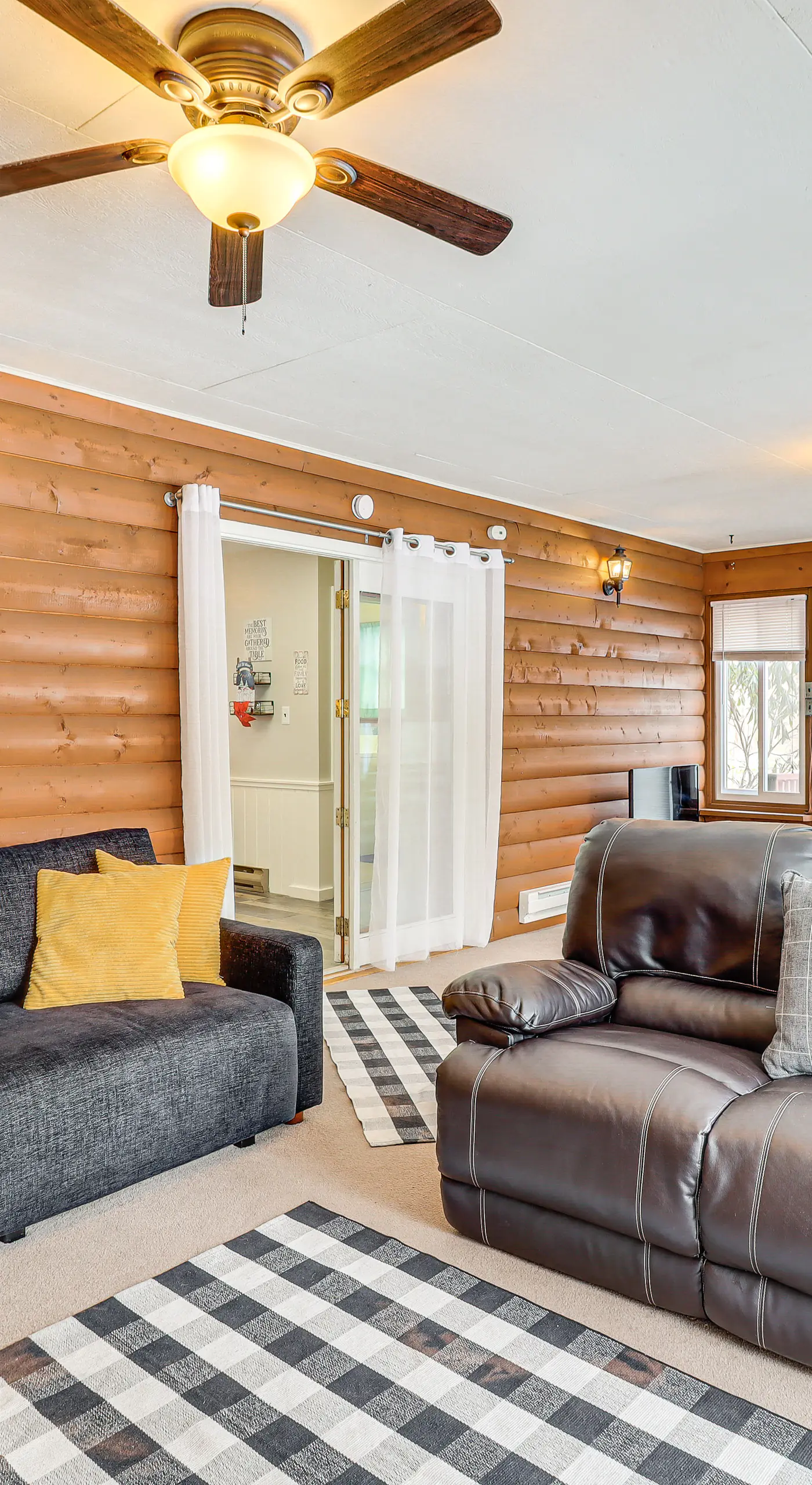 Hike + Ski: Log Cabin in East Stroudsburg!