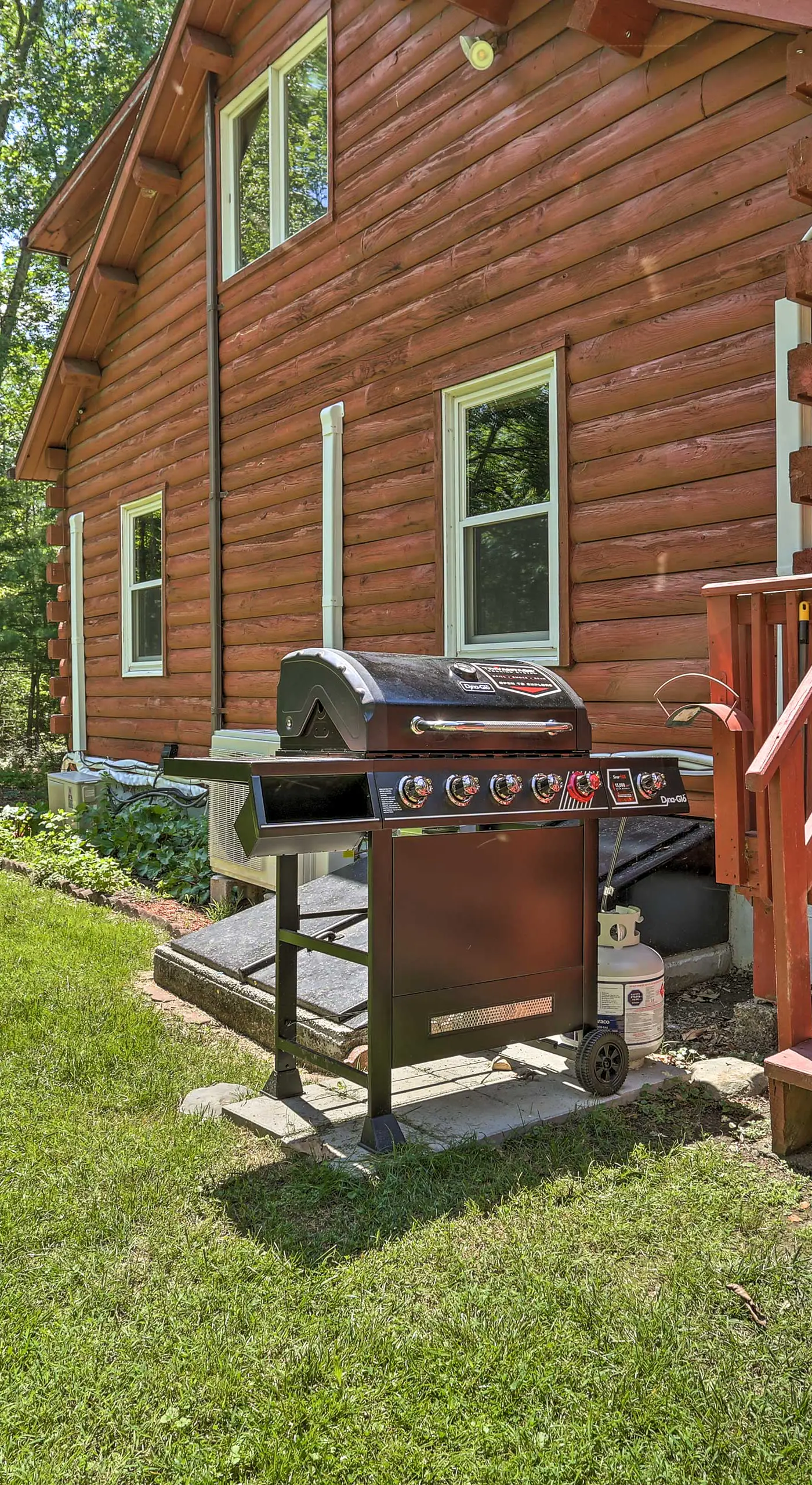 Hike + Ski: Log Cabin in East Stroudsburg!