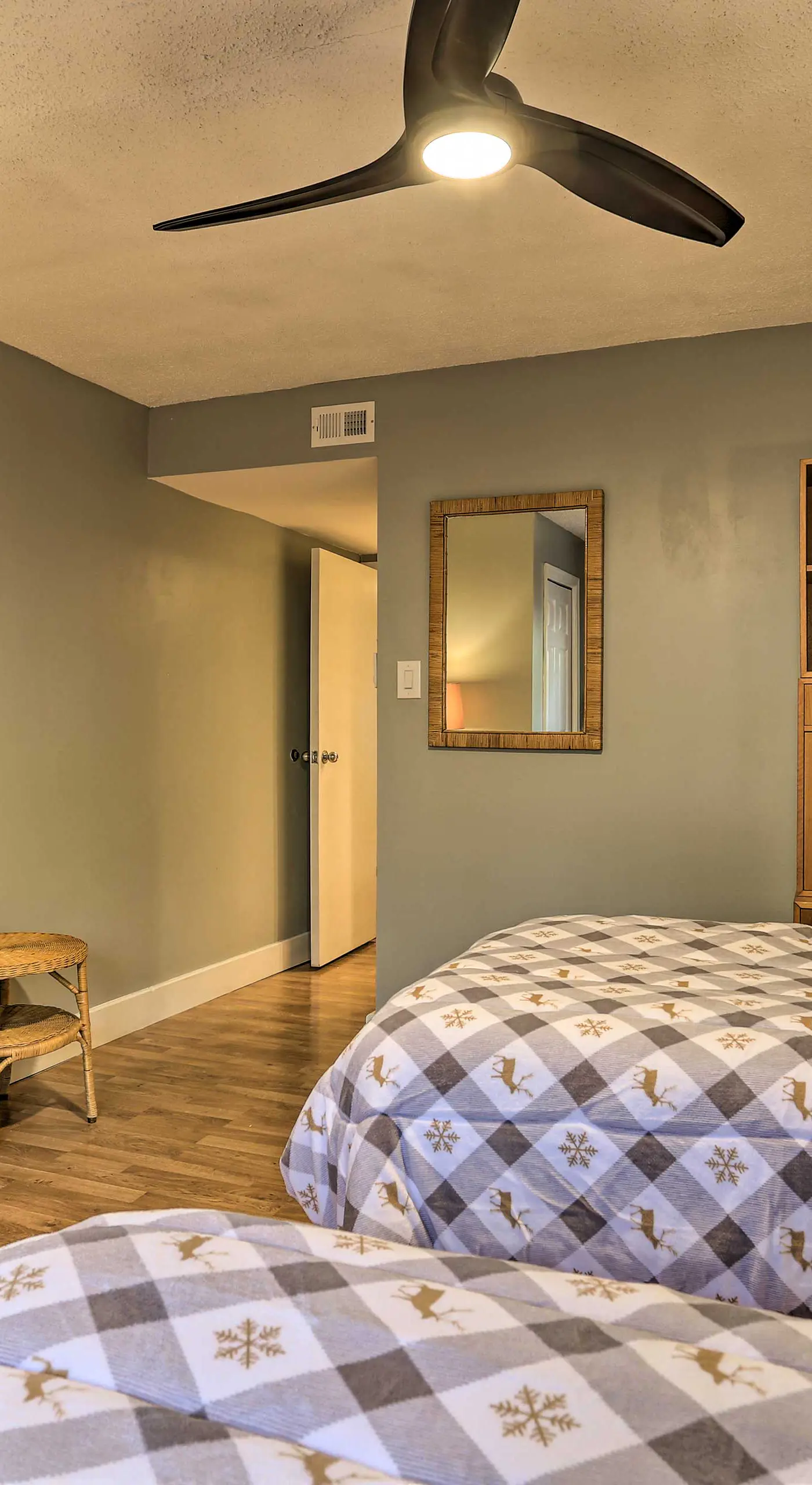 On Big Boulder Lake: Condo w/ Community Pools!