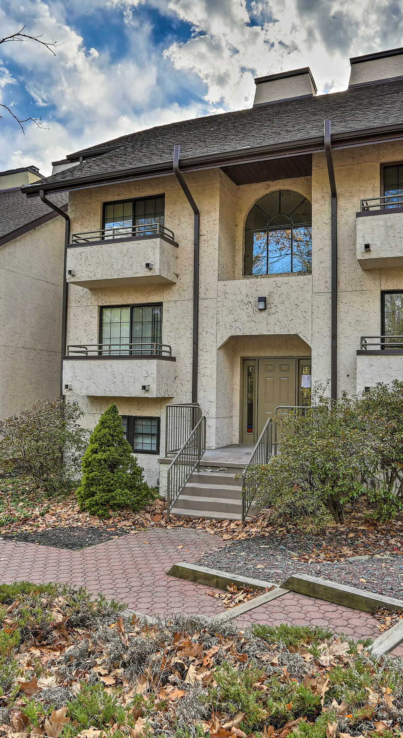 On Big Boulder Lake: Condo w/ Community Pools!