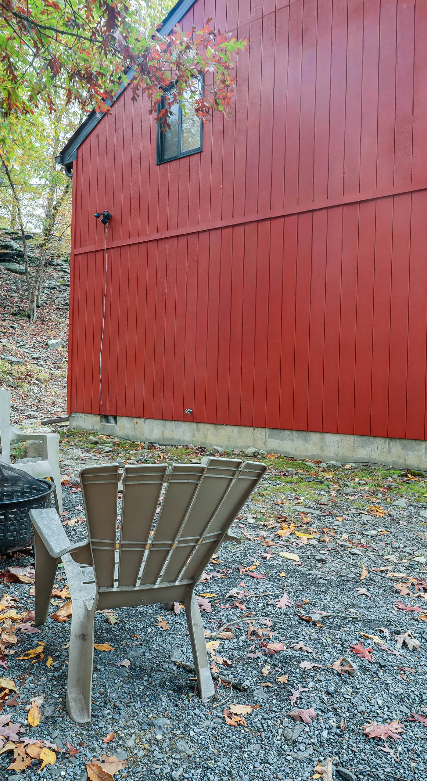 Fire Pit & Gas Grill: Charming Poconos Abode!