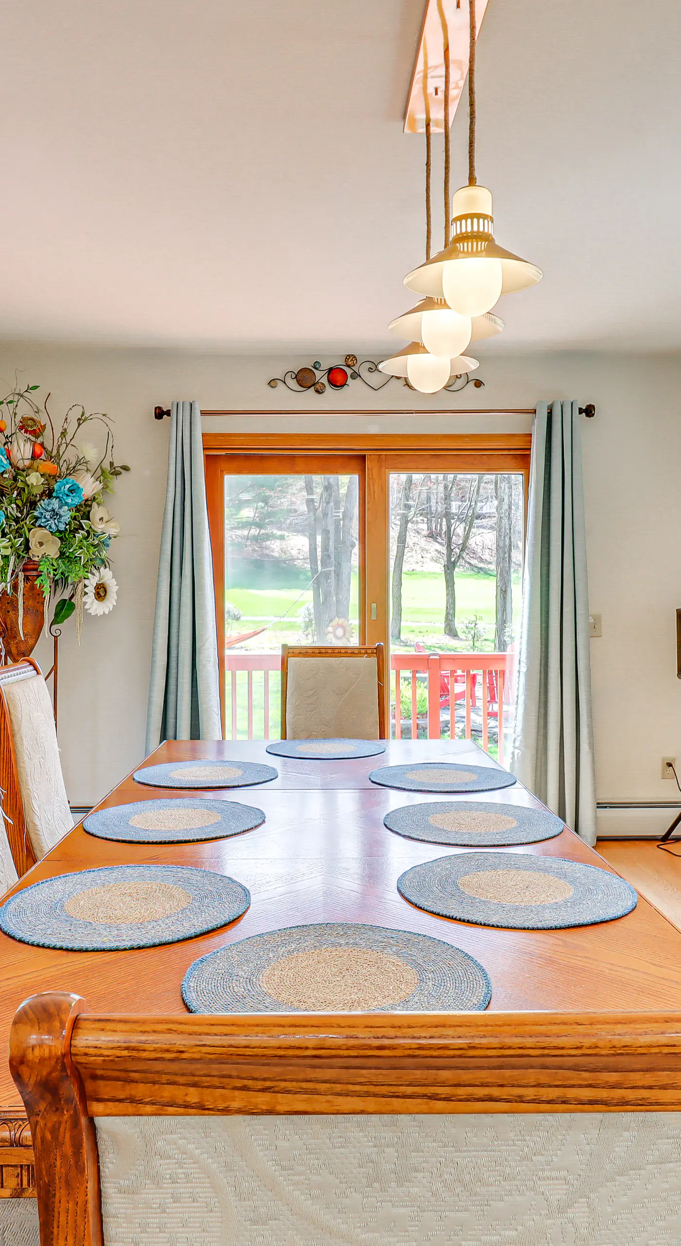Split Rock Resort: Family Getaway w/ Fire Pit!