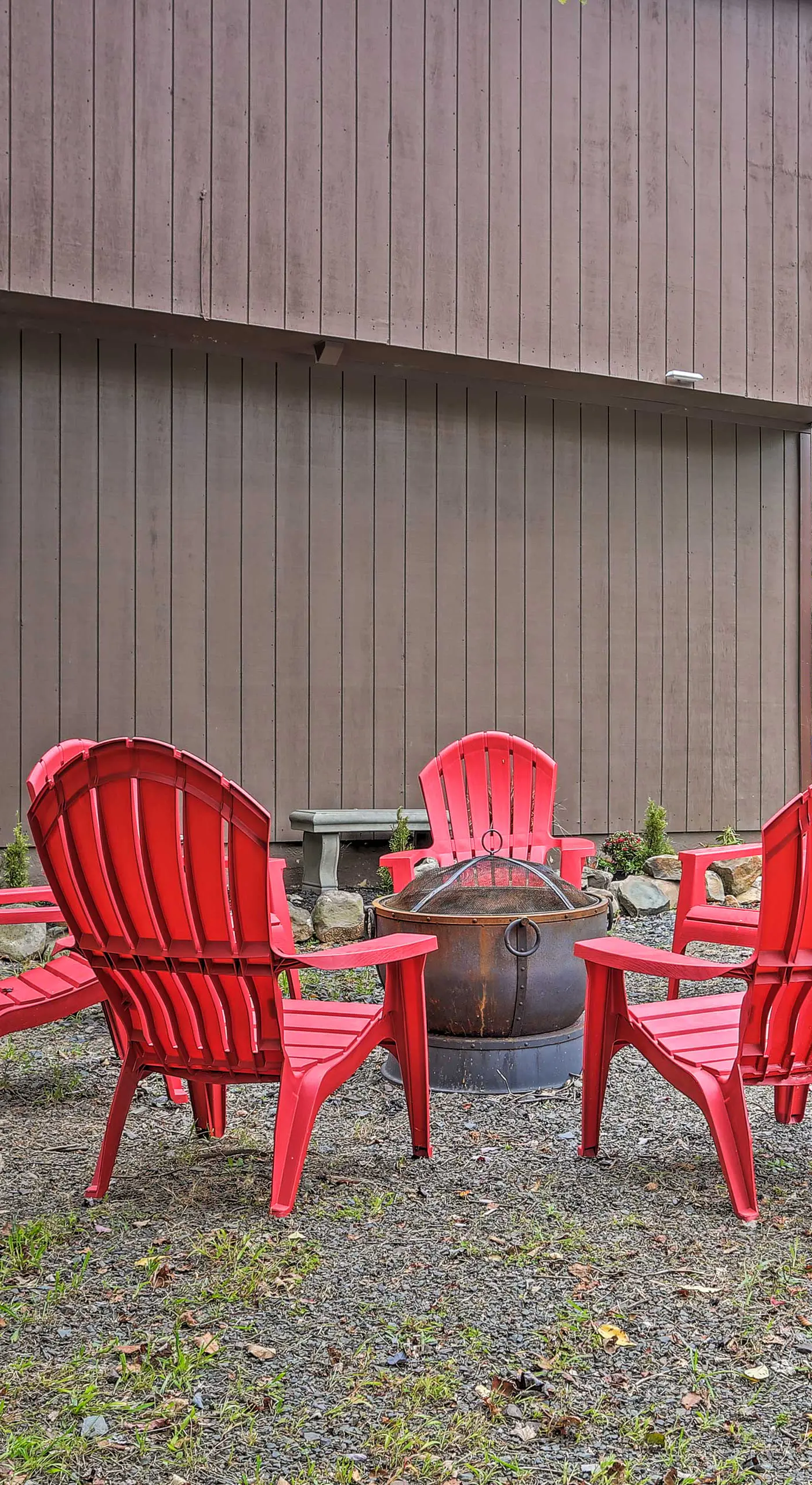 15 Mi to Camelback Ski Resort: Home w/ Deck!