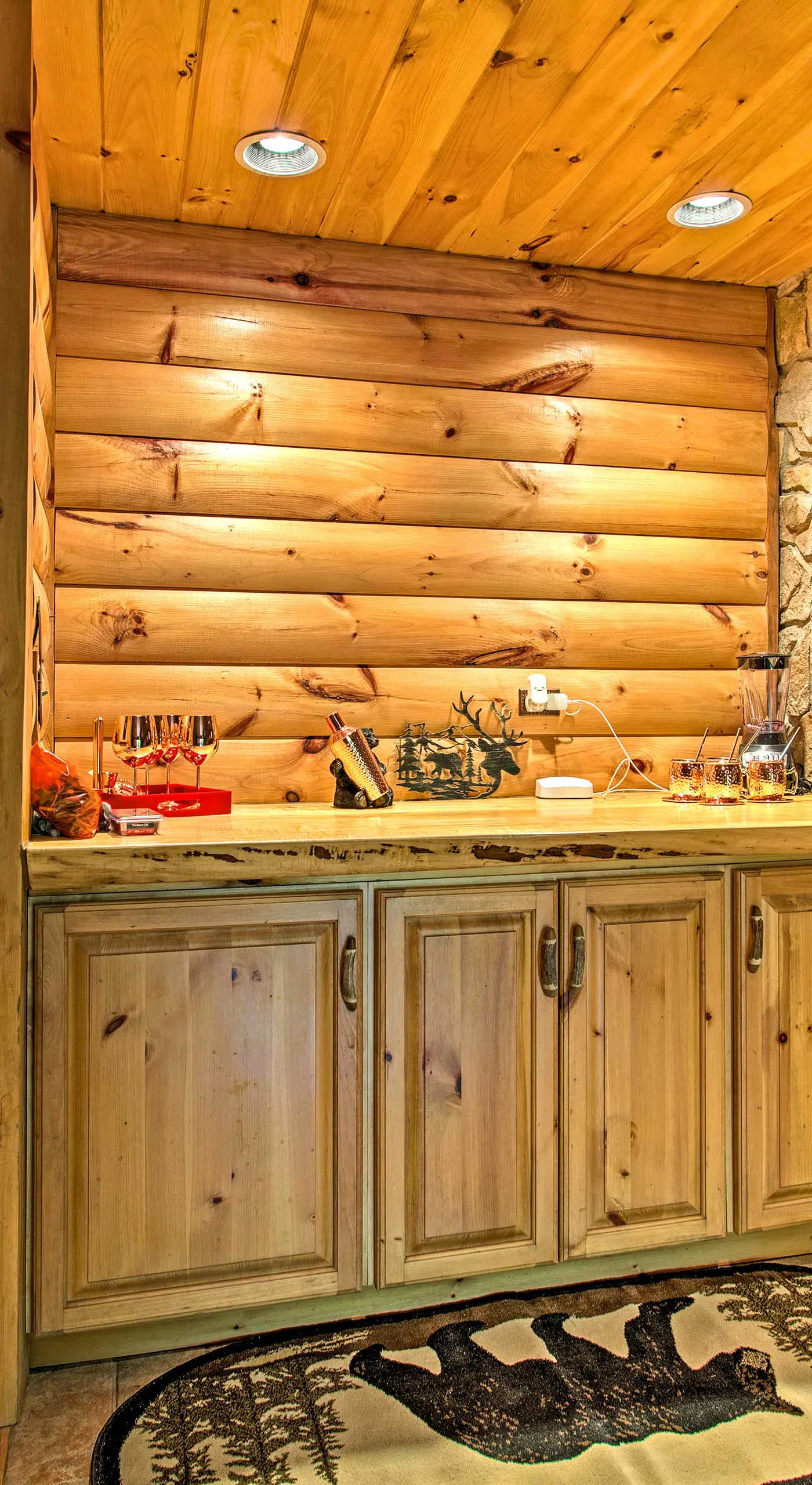 Fire Pit & Hot Tub: Poconos Family Cabin!