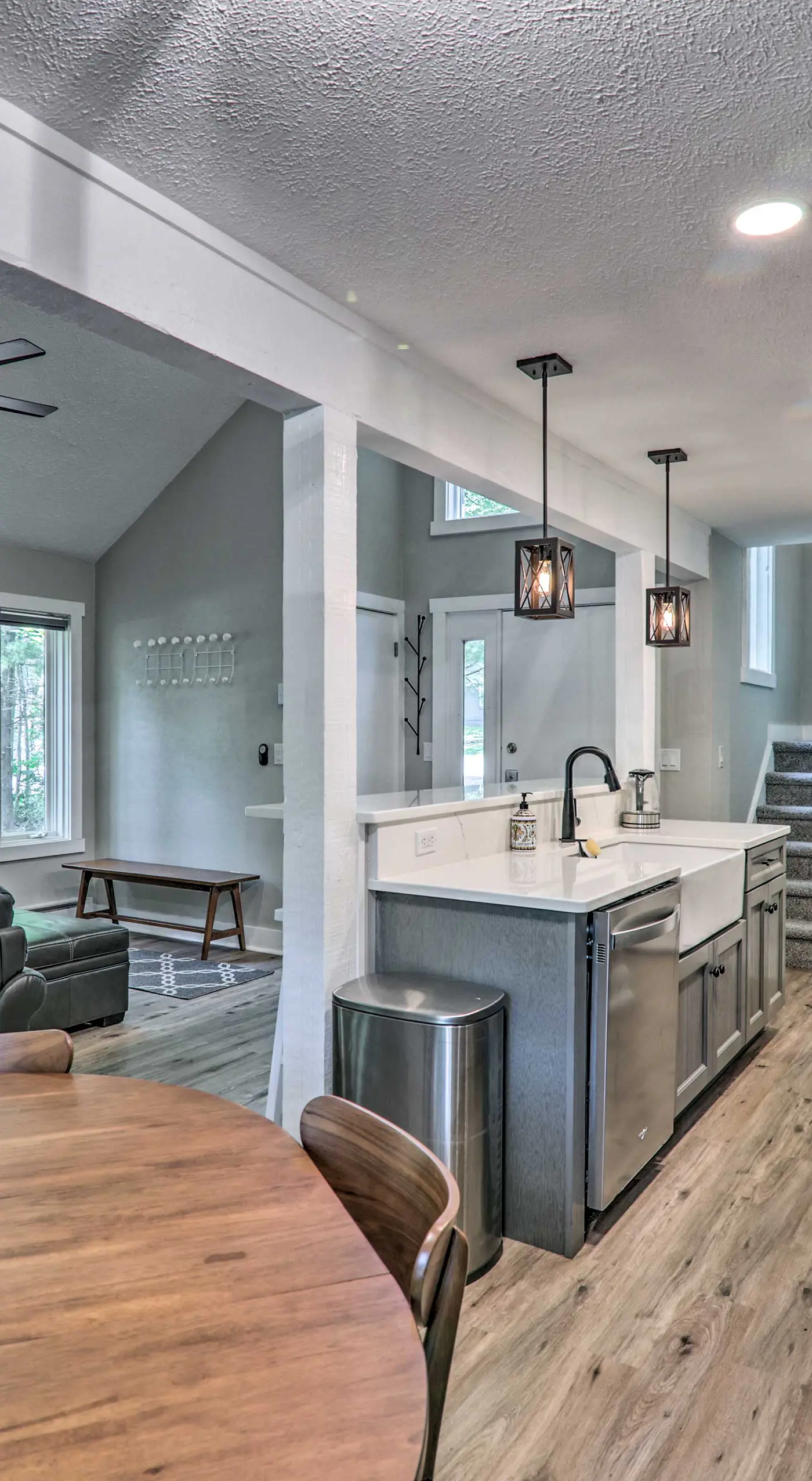 Unwind Fireside & Walk to Slopes! Poconos Getaway