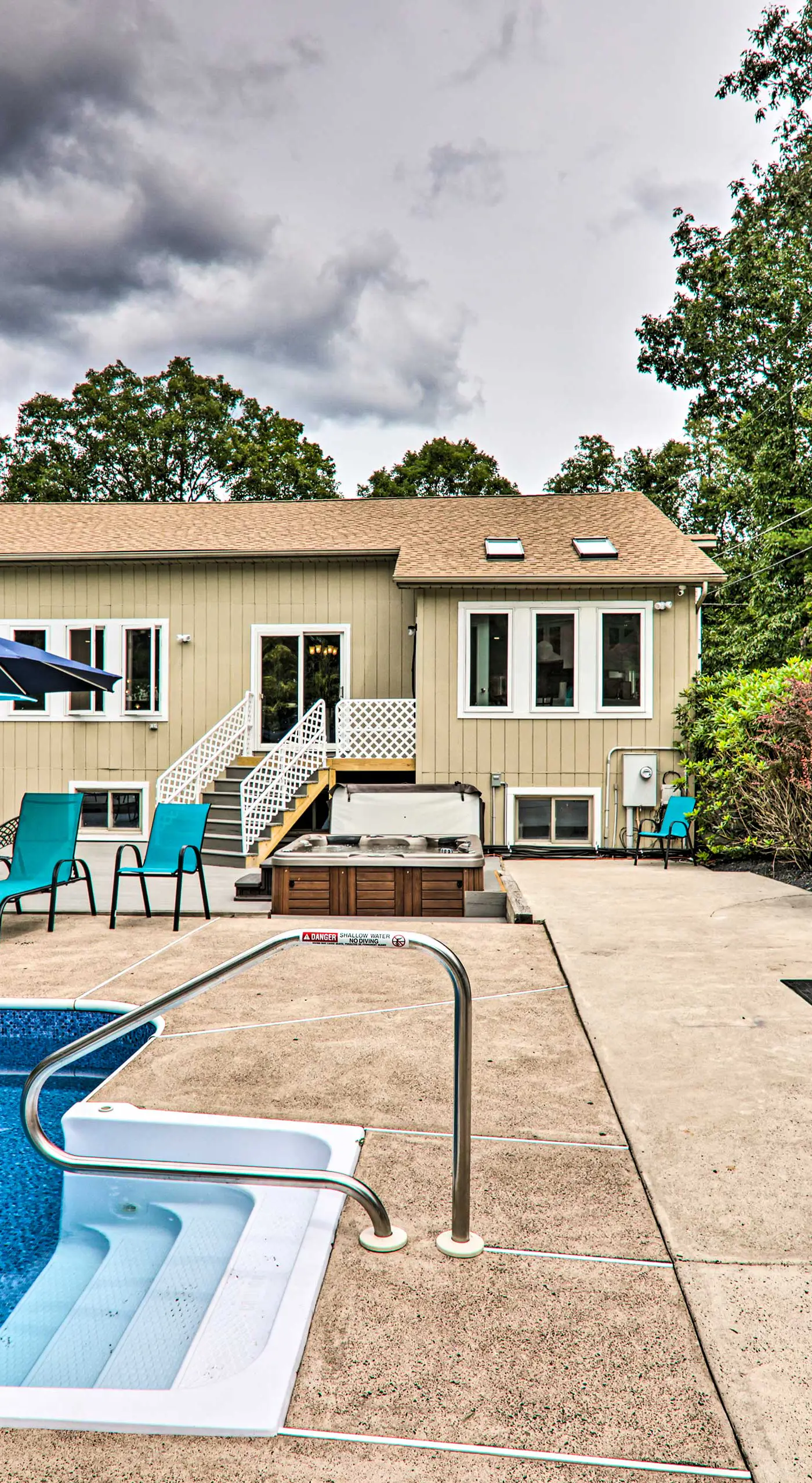 Game Room! Poconos Paradise 10 Mi to Ski Slopes