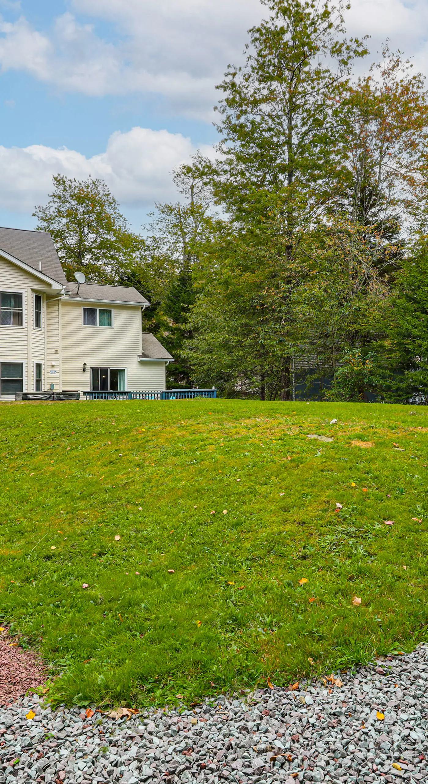 Fire Pit + Hot Tub: Peaceful Poconos Farms Getaway