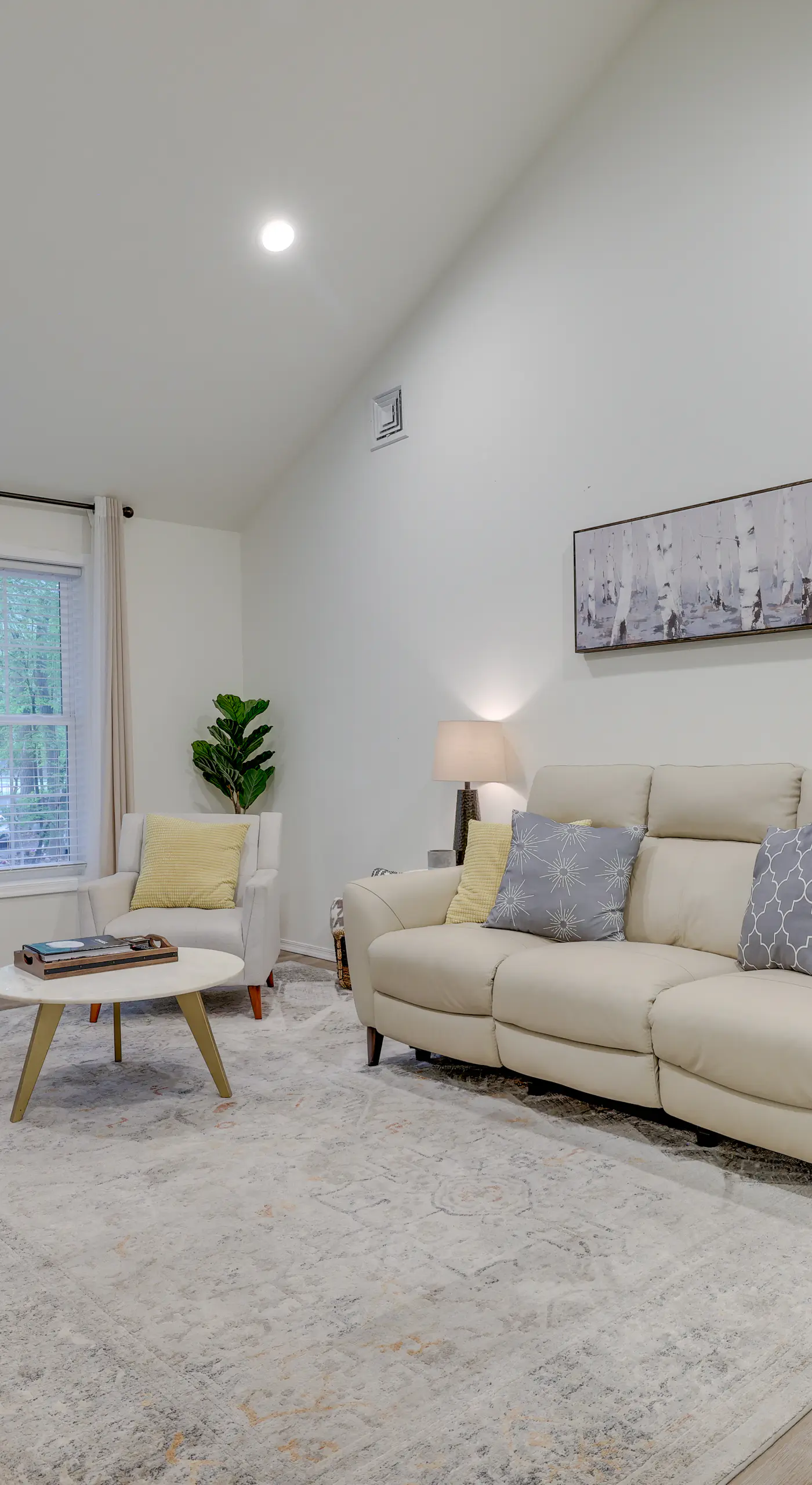 7 Mi to Camelback Mtn: Chic Penn Estates Home